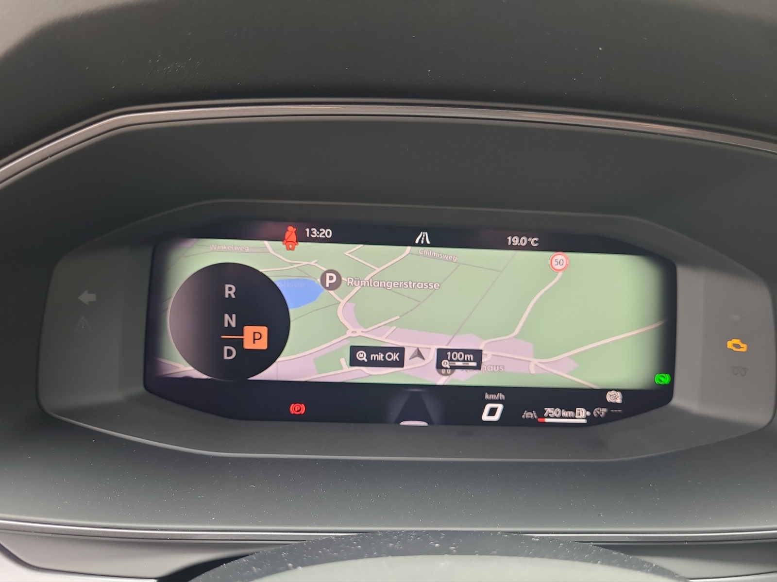 CUPRA Formentor 1.5 eTSI DSG-image-9