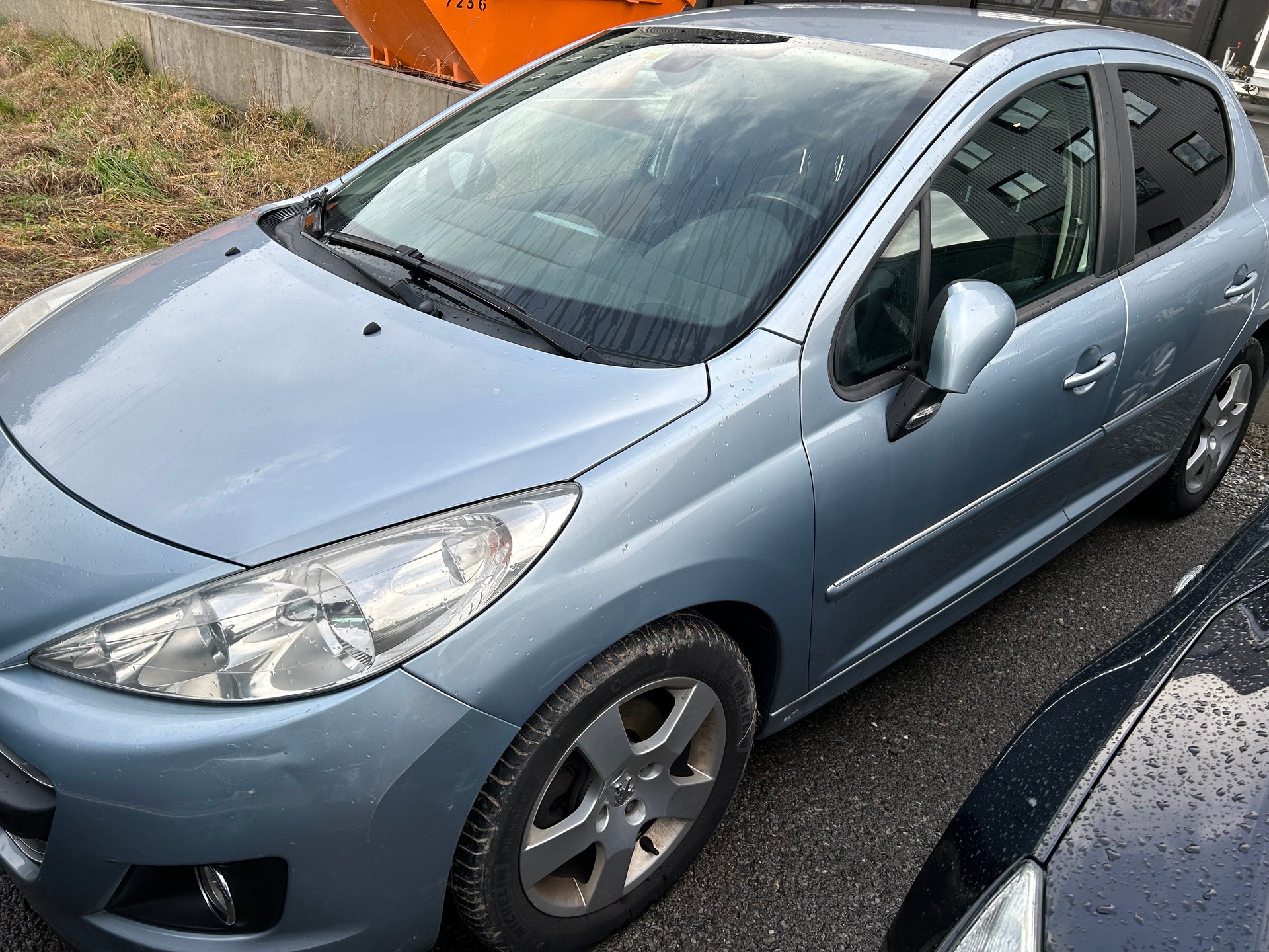 PEUGEOT 207 1.6 16V Turbo Sport-image-1