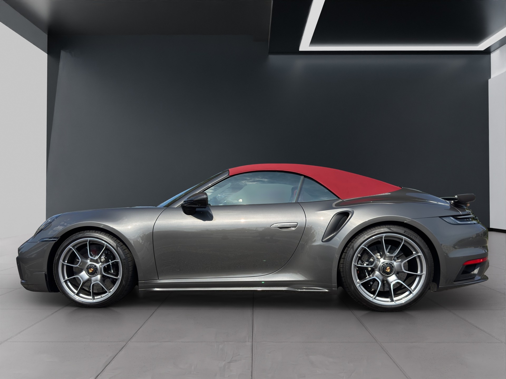 PORSCHE 911 Turbo S Cabriolet PDK-image-6