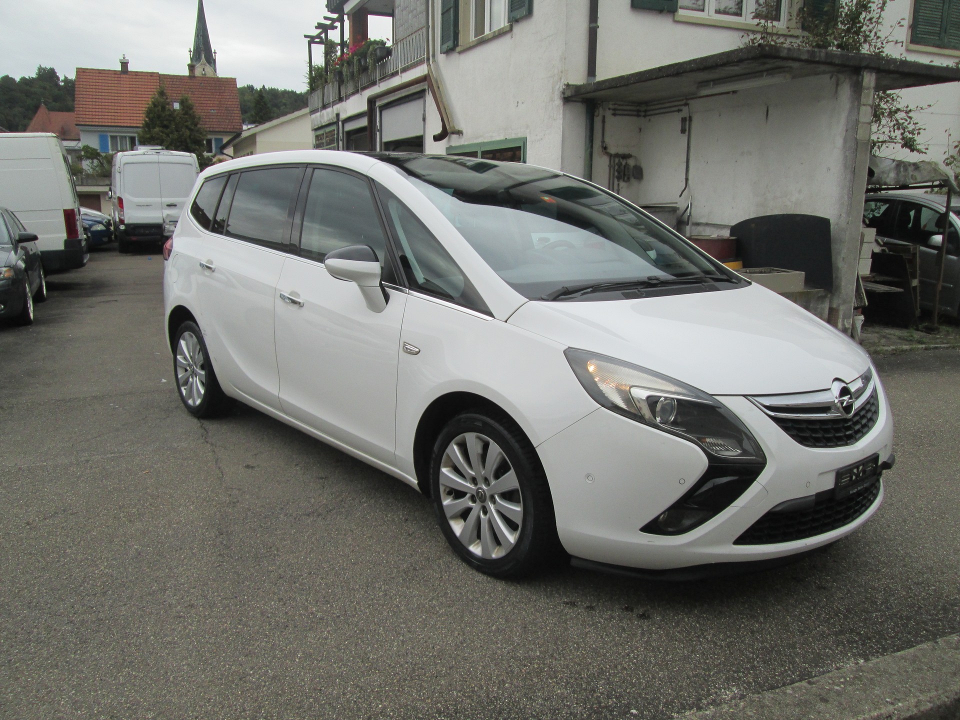 OPEL Zafira Tourer 2.0 CDTi Cosmo Automatic-image-5