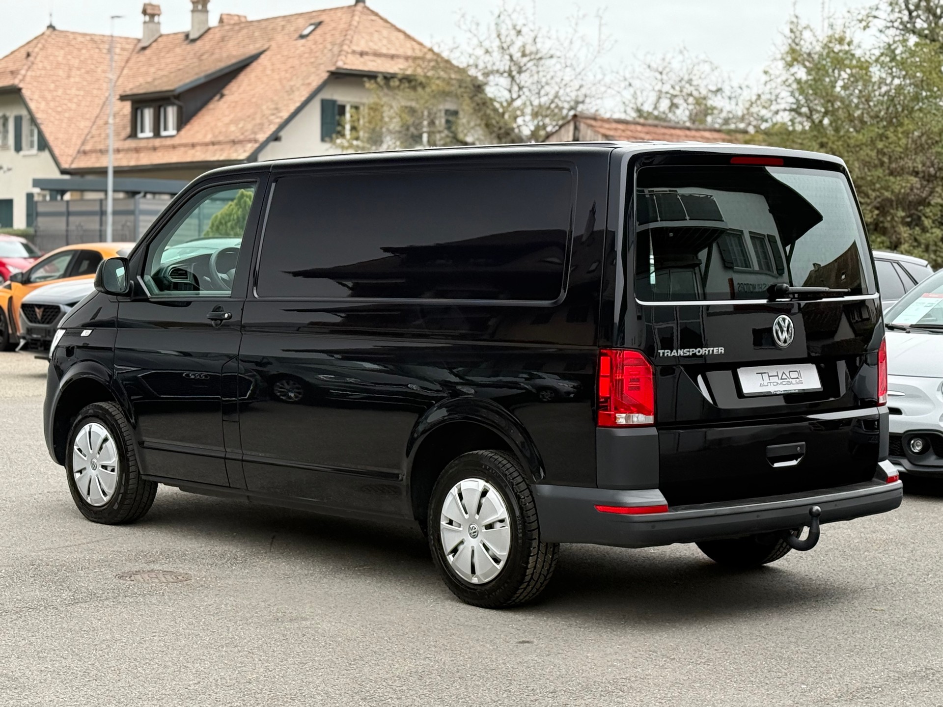 VW T6.1 2.0 TDI DSG / Aménagement habillage aluminium "Sortimo" Walter Rüegg SA-image-6