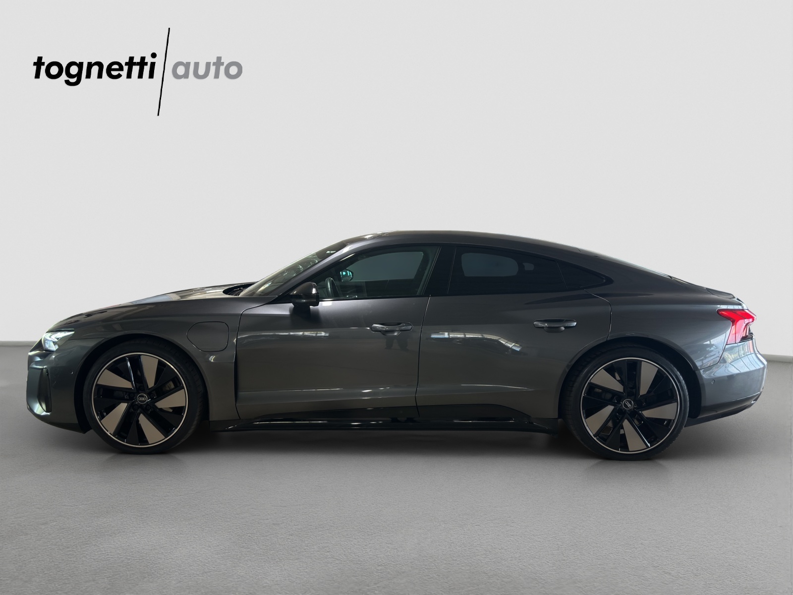 AUDI e-tron GT quattro-image-9