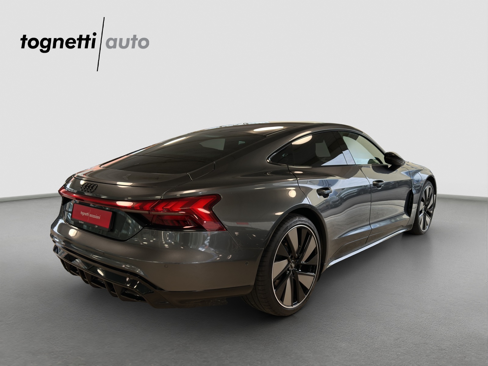 AUDI e-tron GT quattro-image-2
