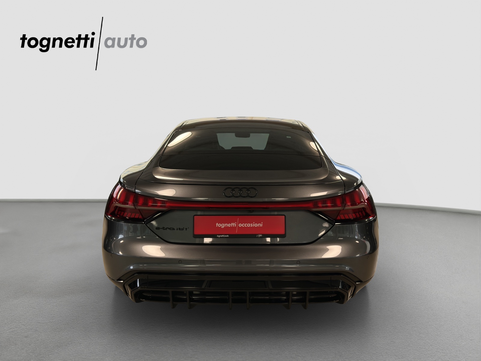 AUDI e-tron GT quattro-image-4