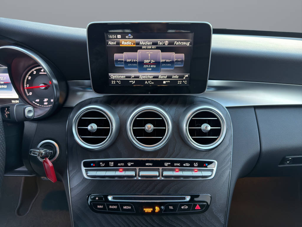 MERCEDES-BENZ C 200 Avantgarde 4matic-image-10