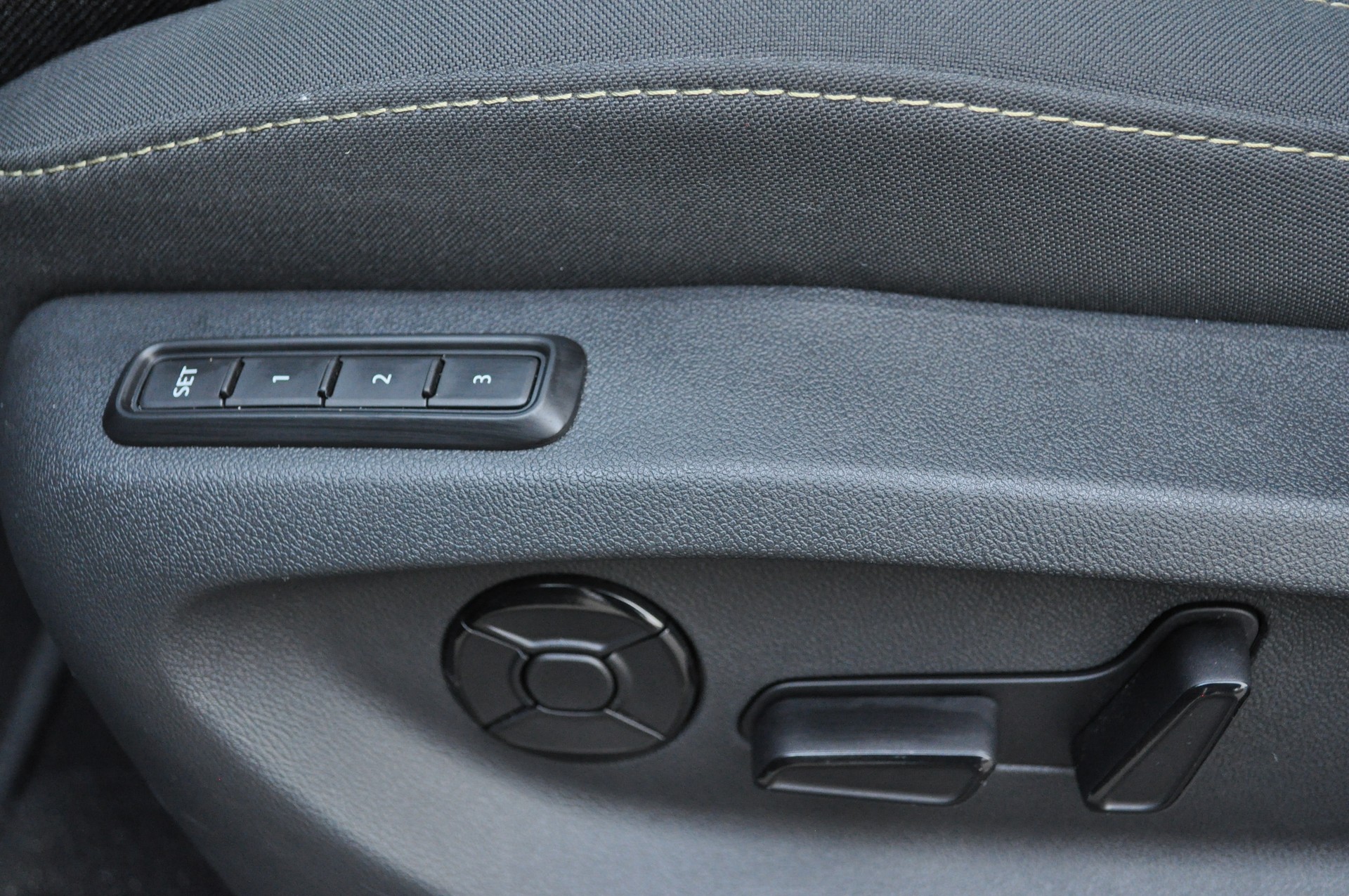 SKODA Kodiaq 2.0 TDI Selection-image-9