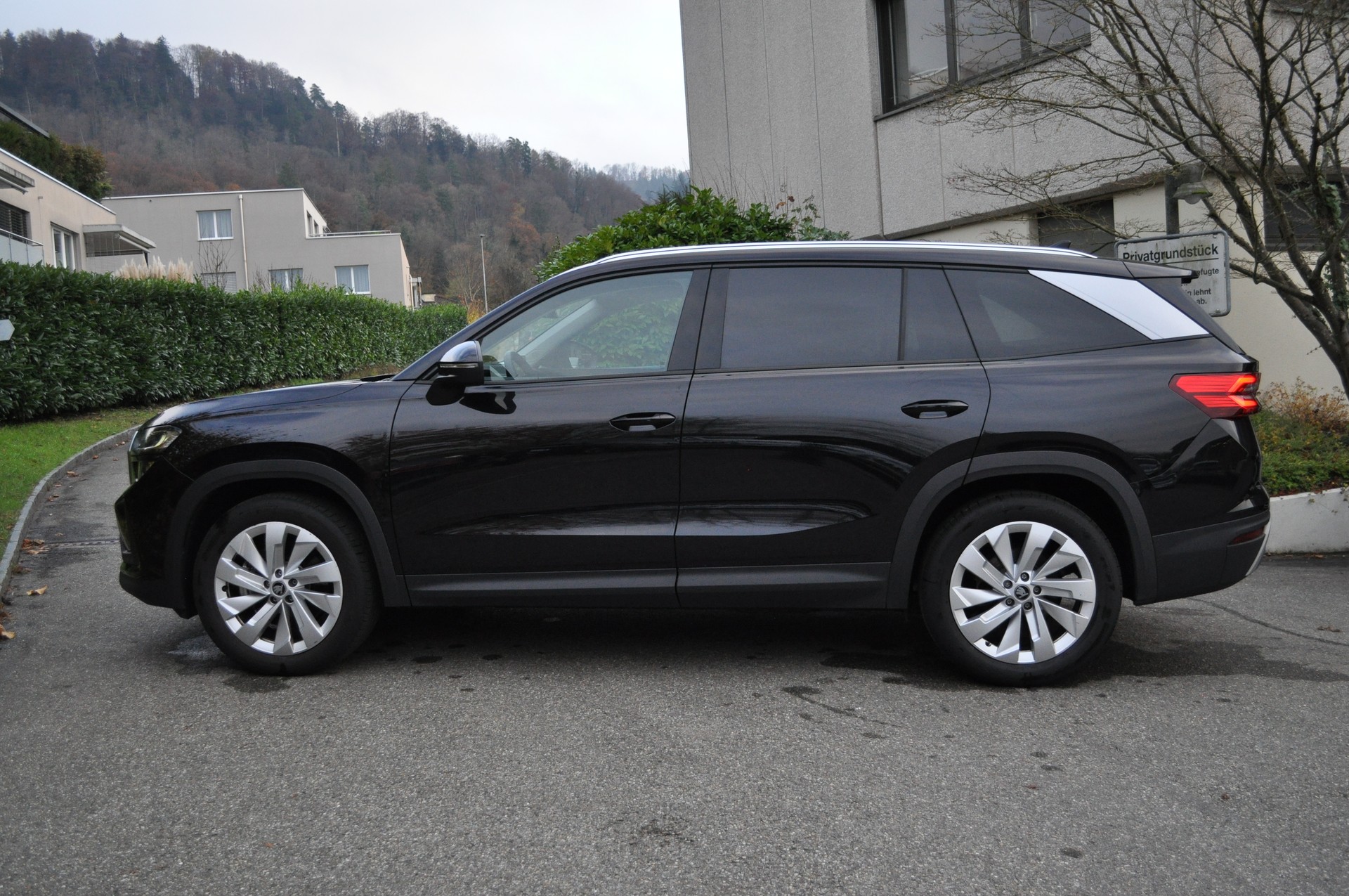 SKODA Kodiaq 2.0 TDI Selection-image-6