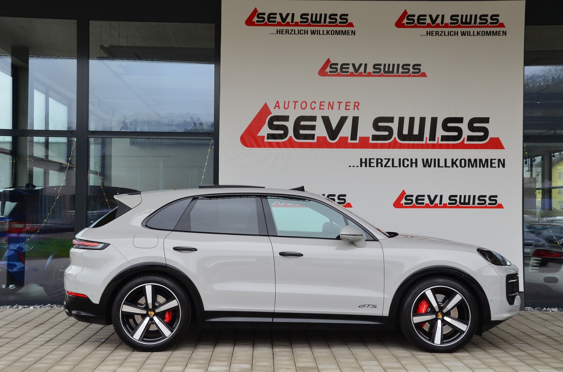 PORSCHE Cayenne GTS Tiptronic*CH-Fahrzeug,Ab MFK*-image-3