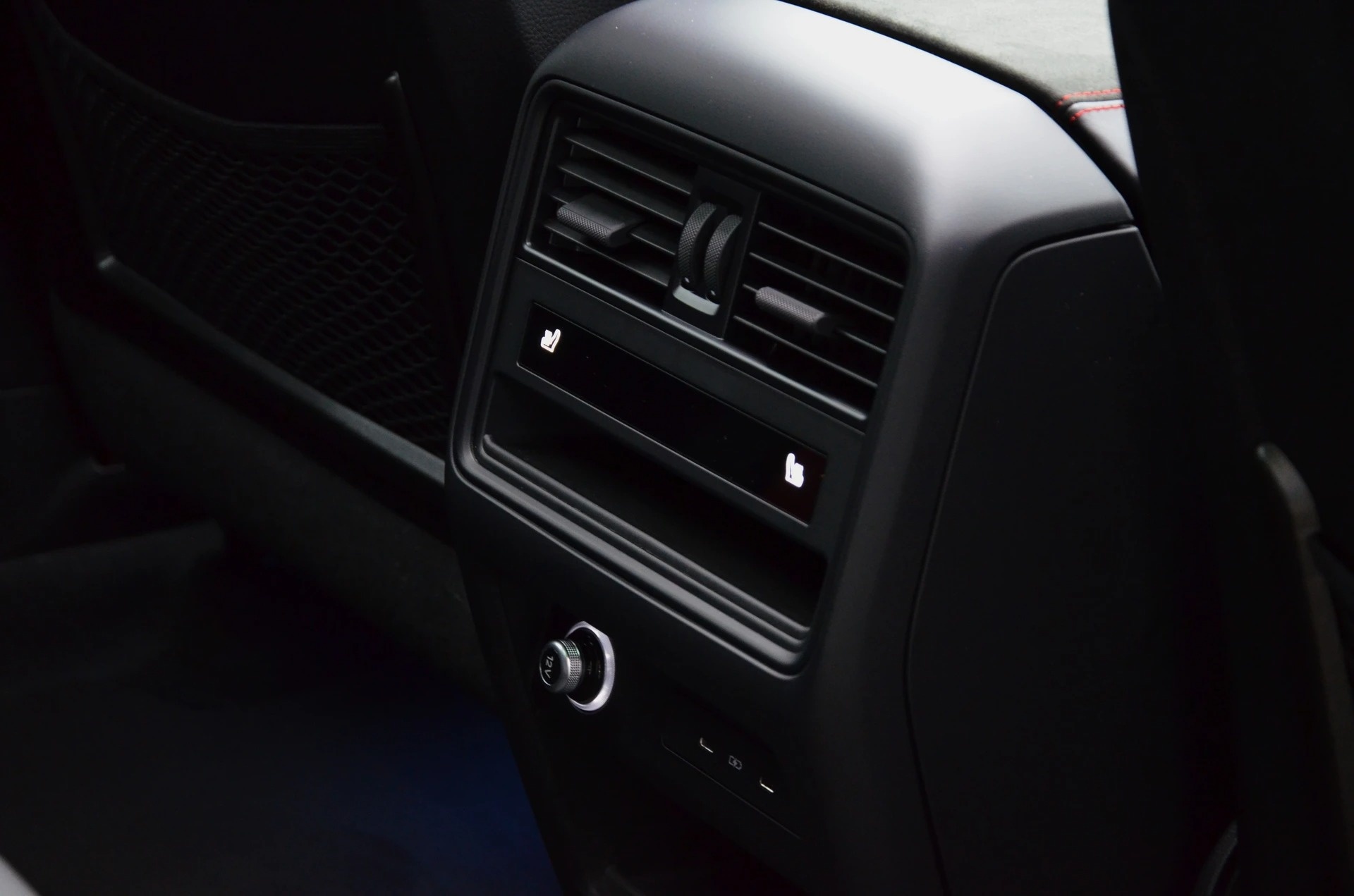 PORSCHE Cayenne GTS Tiptronic*CH-Fahrzeug,Ab MFK*-image-16