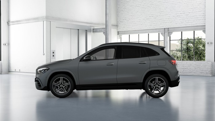MERCEDES-BENZ GLA 200 Night Star 7G-DCT-image-1