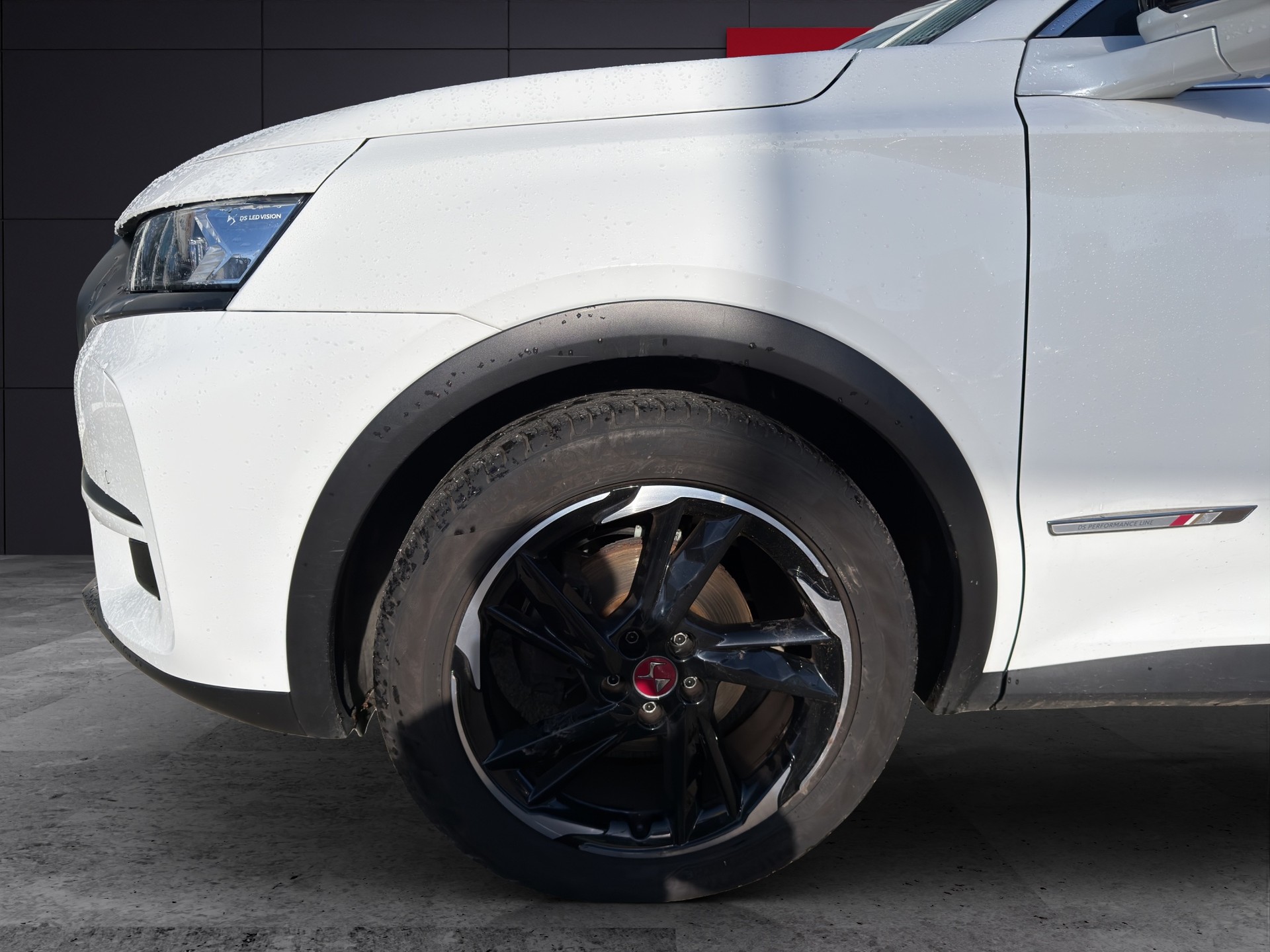DS AUTOMOBILES DS7 1.6 THP Performance Line-image-4