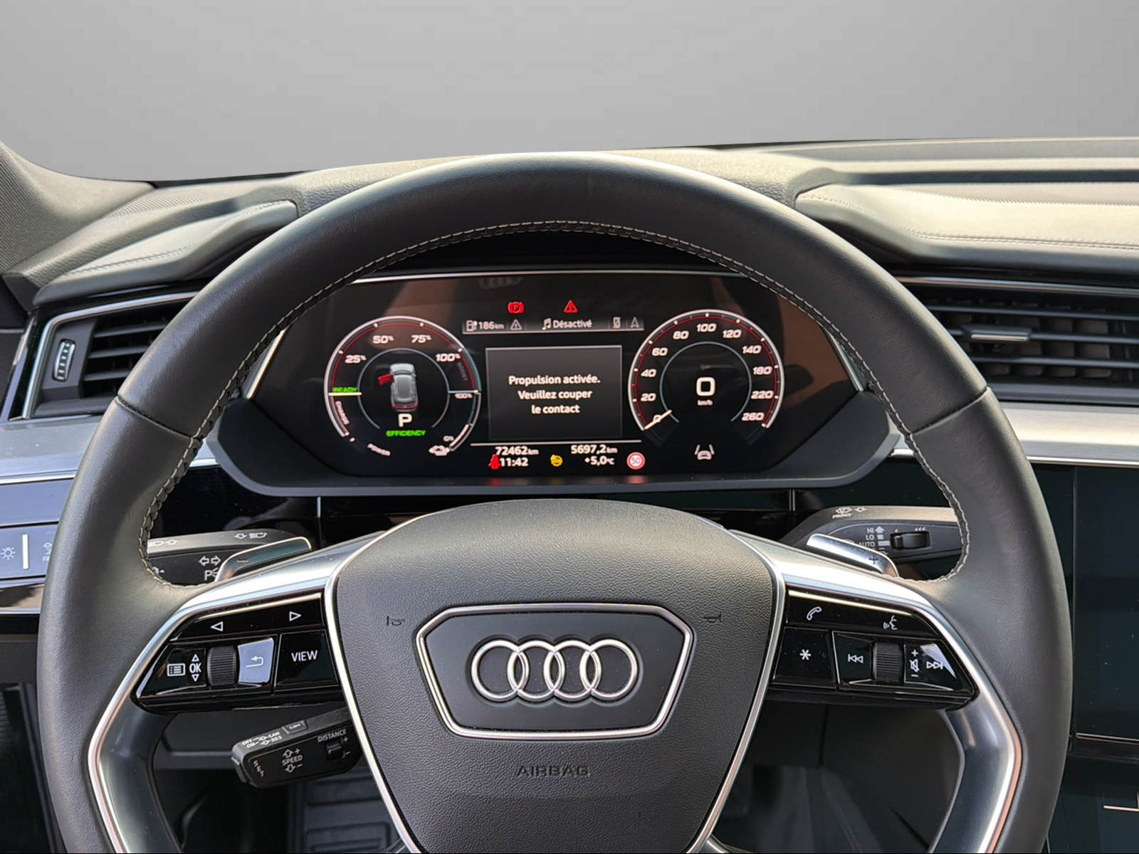 AUDI e-tron 55 Sportback S Line quattro-image-13