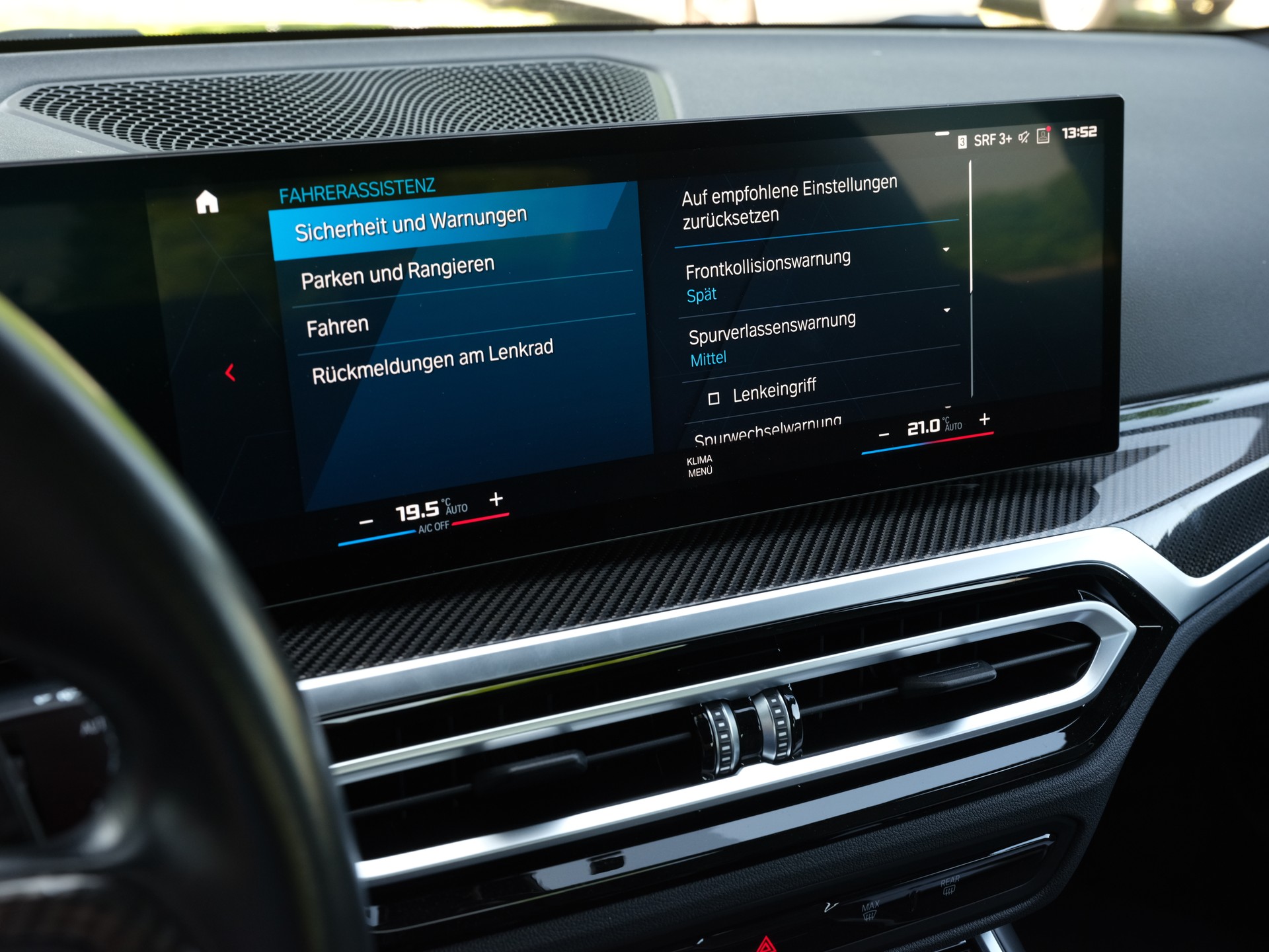 BMW M3 Competition M xDrive-image-21