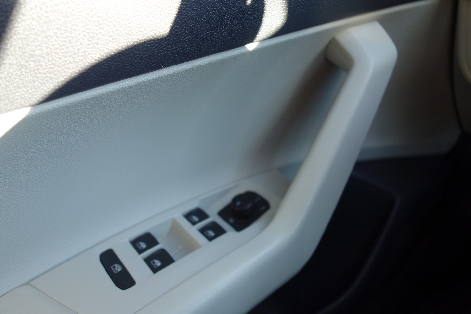 VW Polo 1.0 TSI BMT Beats DSG-image-9