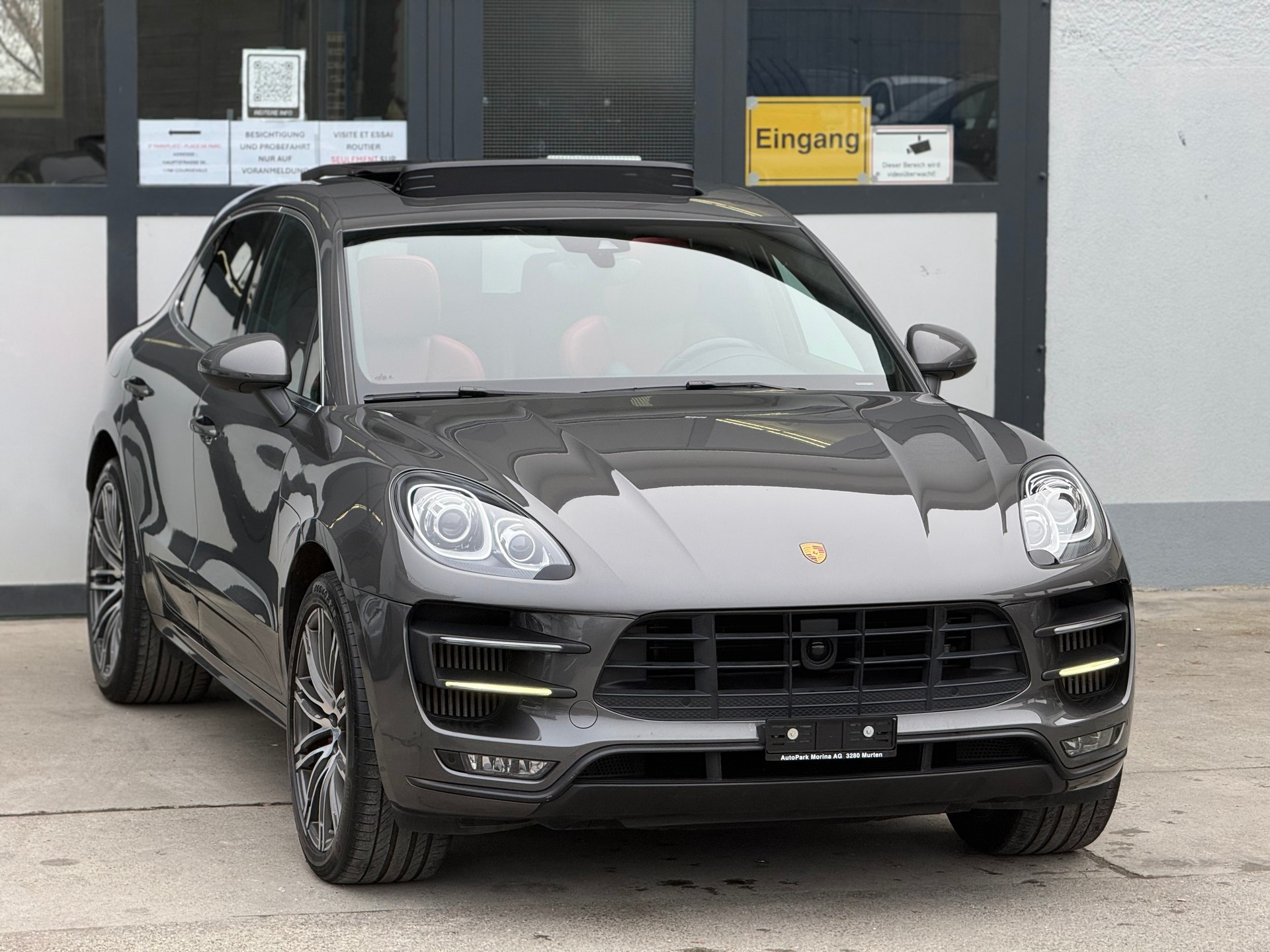 PORSCHE Macan Turbo PDK-image-3