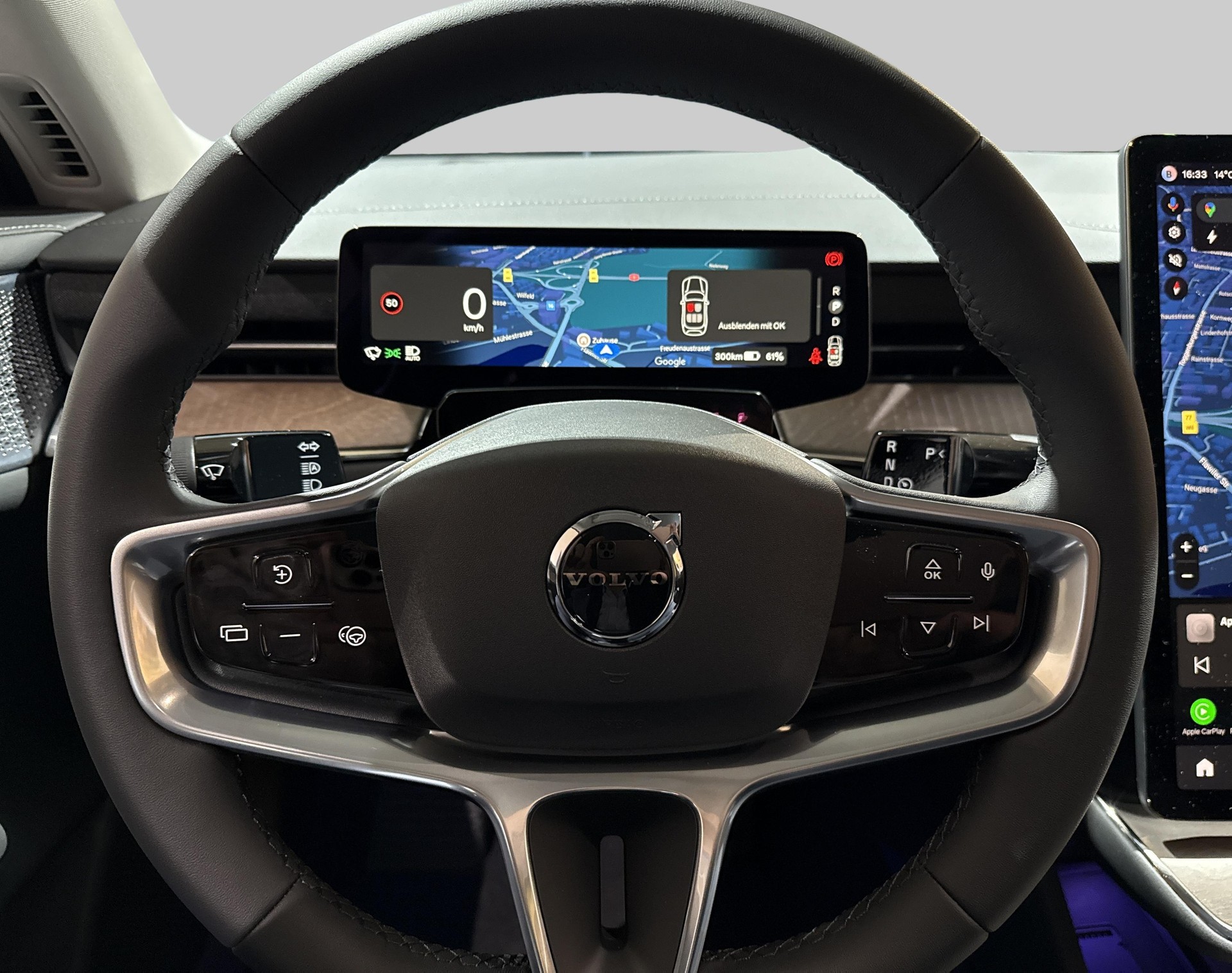 VOLVO ES90 Ultra-image-13