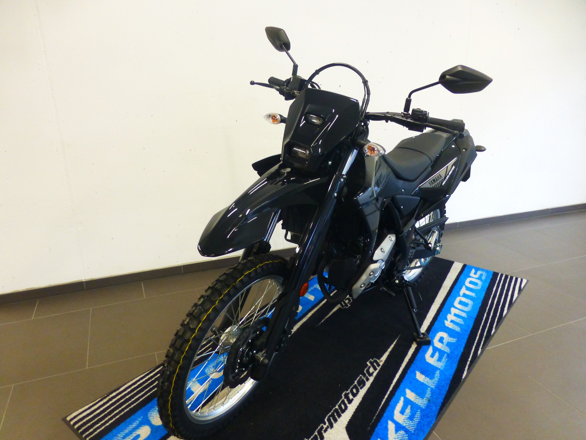 YAMAHA WR 125-image-15