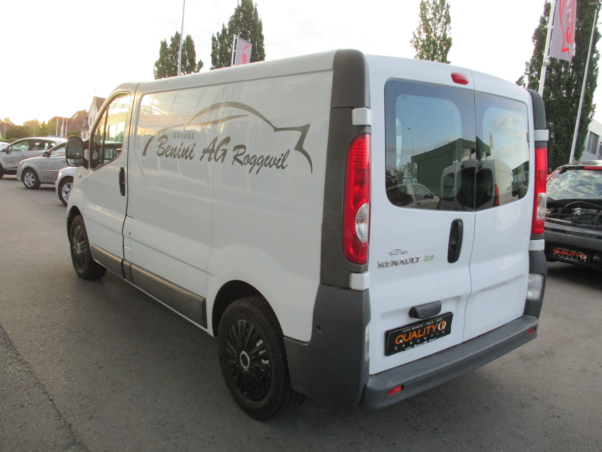 RENAULT Trafic 2.0 dCi 90 2.7t L1H1-image-6
