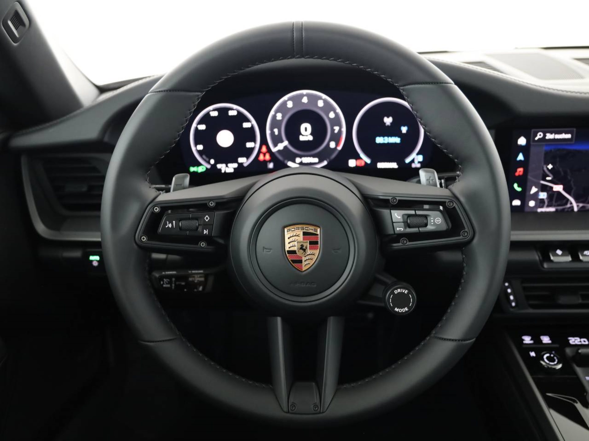 PORSCHE 911 Carrera 4S Cabriolet-image-3