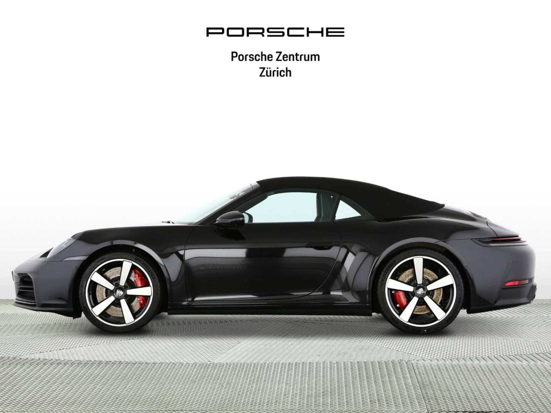 PORSCHE 911 Carrera 4S Cabriolet-image-1
