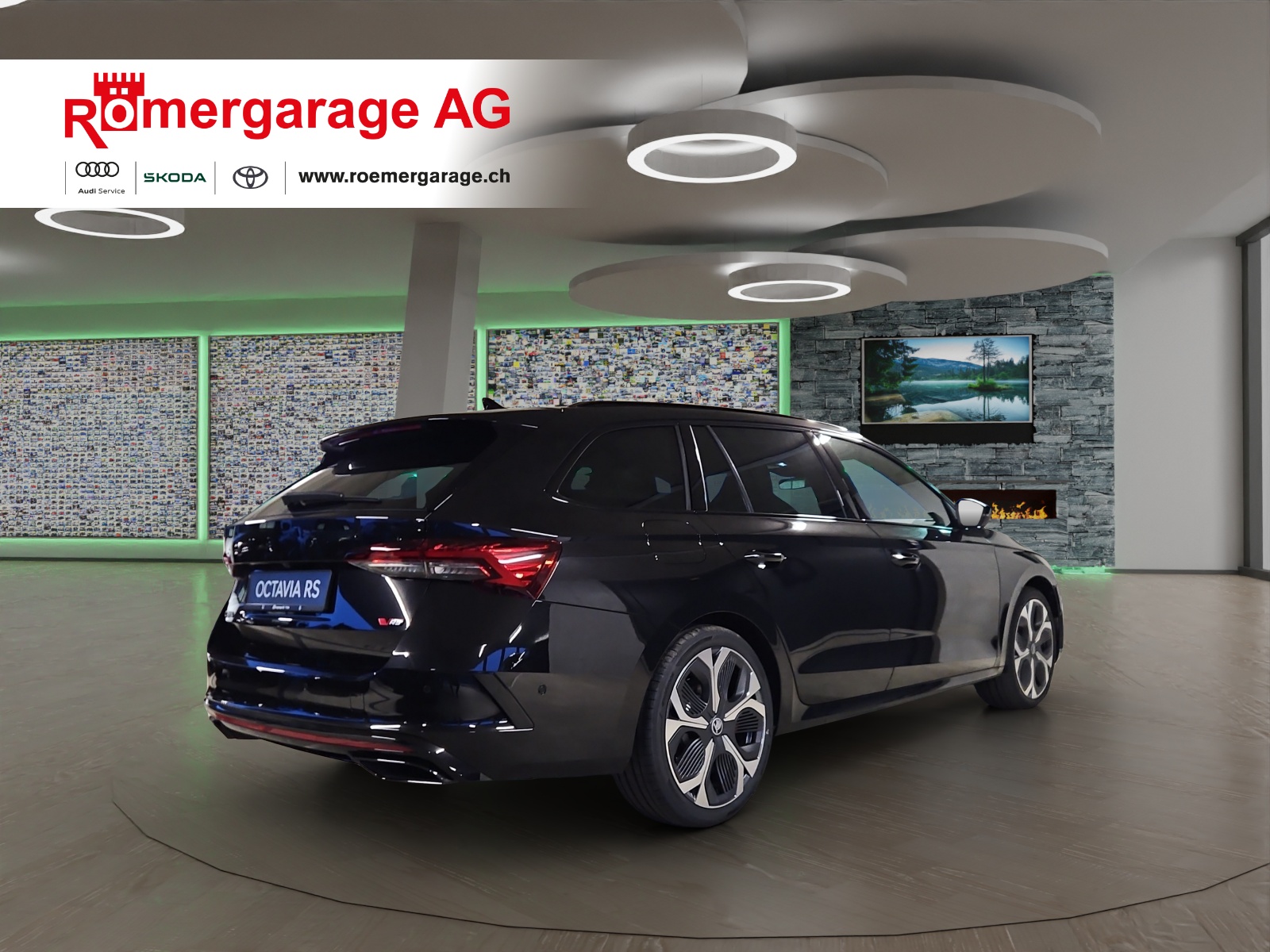SKODA Octavia Combi 2.0 TSI DSG RS-image-3