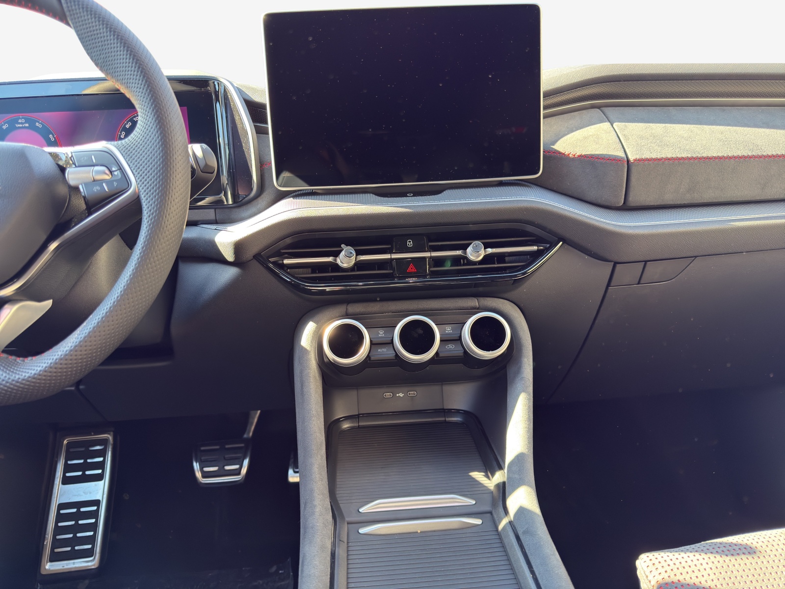 SKODA Kodiaq 2.0 TSI RS 4x4-image-10