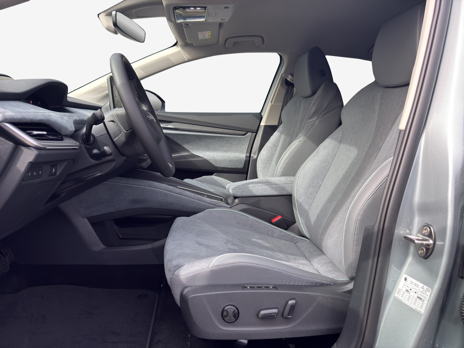SKODA Enyaq 85-image-7