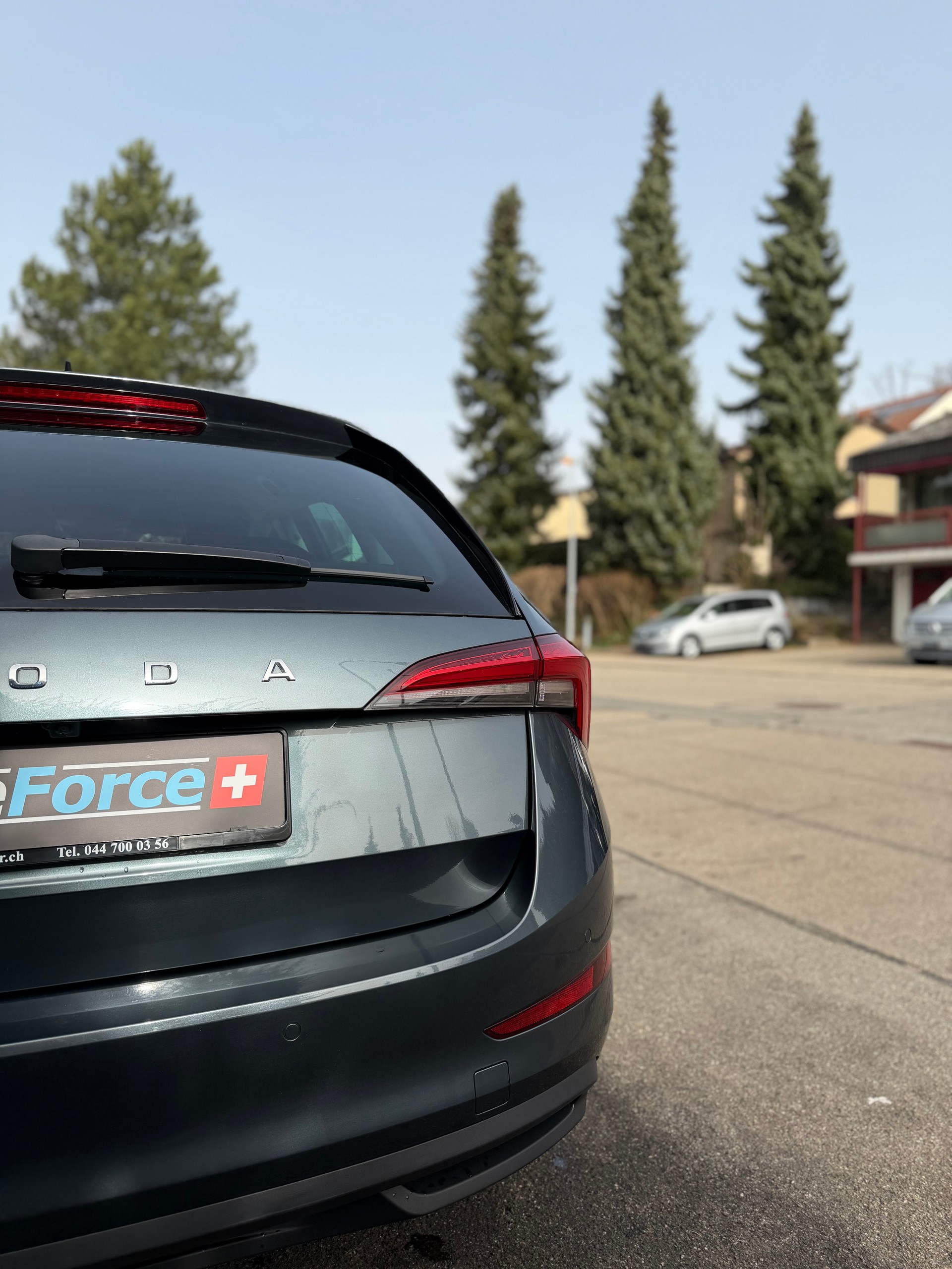 SKODA Scala 1.5 TSI ACT Ambition DSG-image-4