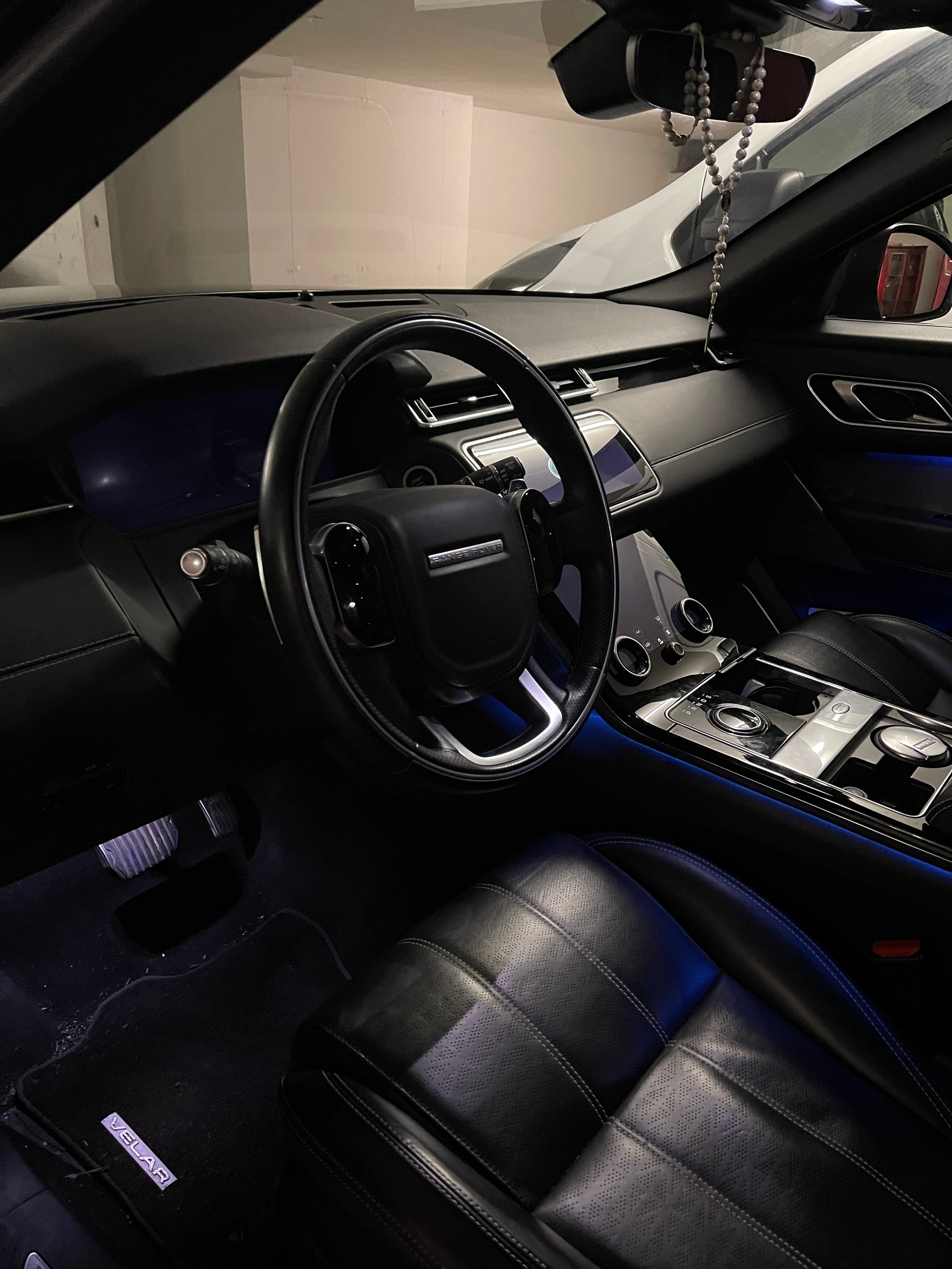 LAND ROVER Range Rover Velar R-Dynamic P 300 SE Automatic-image-4