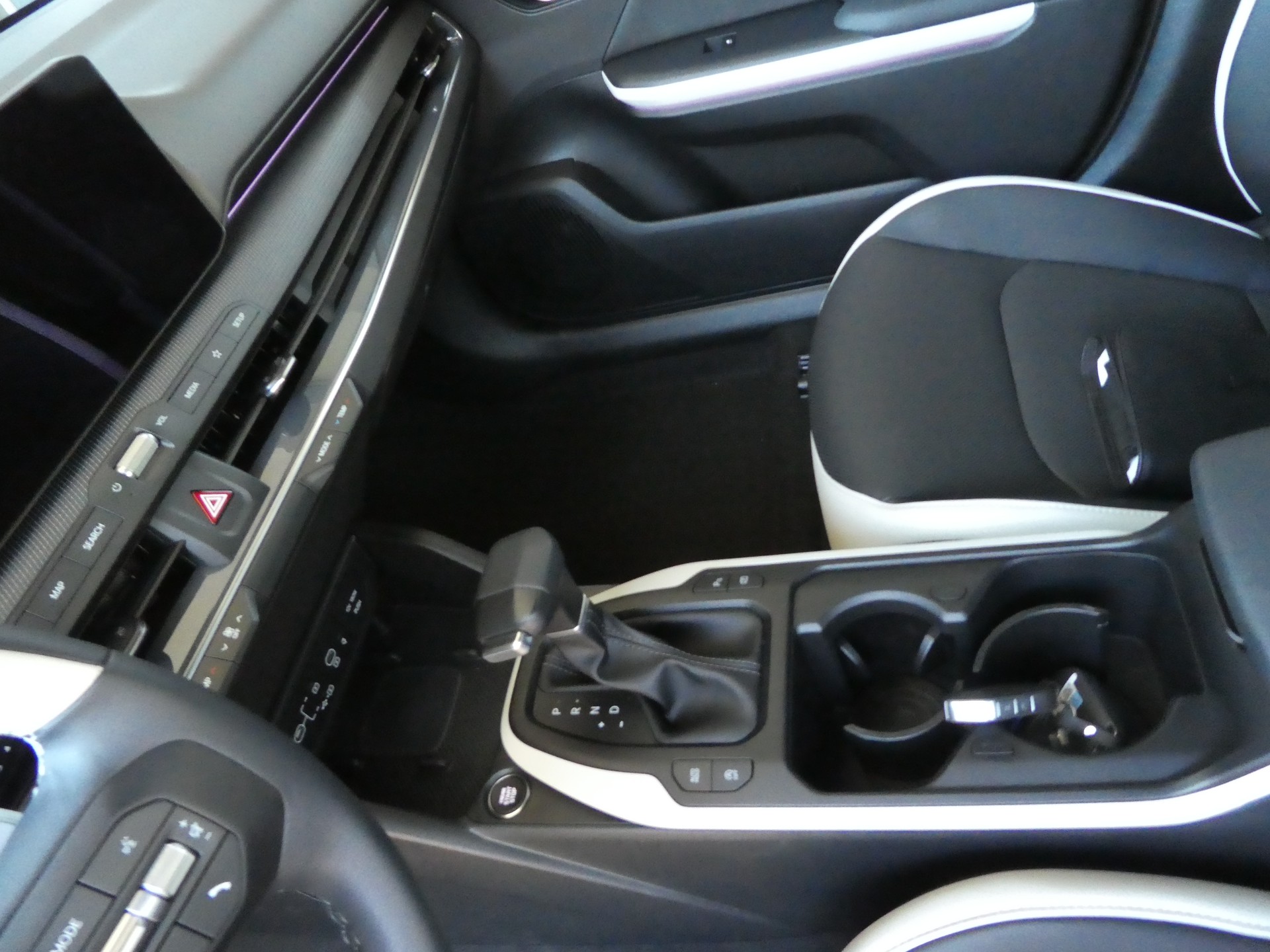 KIA K4 1.6T-GDi GT-Line 7DCT-image-10