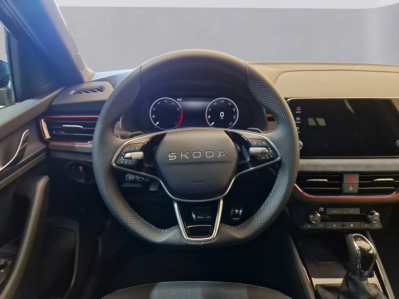 SKODA Scala 1.0 TSI Dynamic DSG-image-9