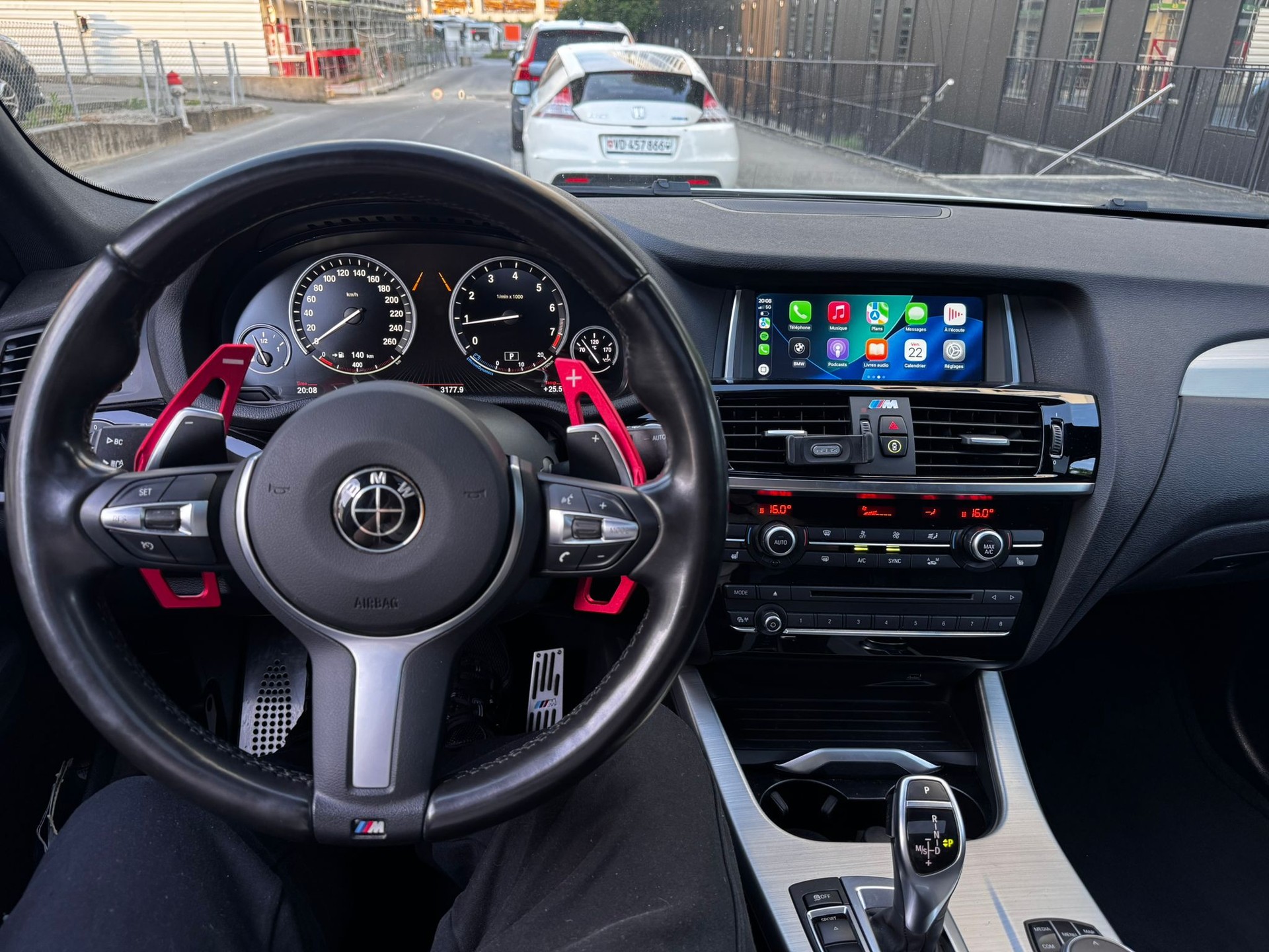 BMW X4 xDrive 28i M Sport Steptronic-image-8