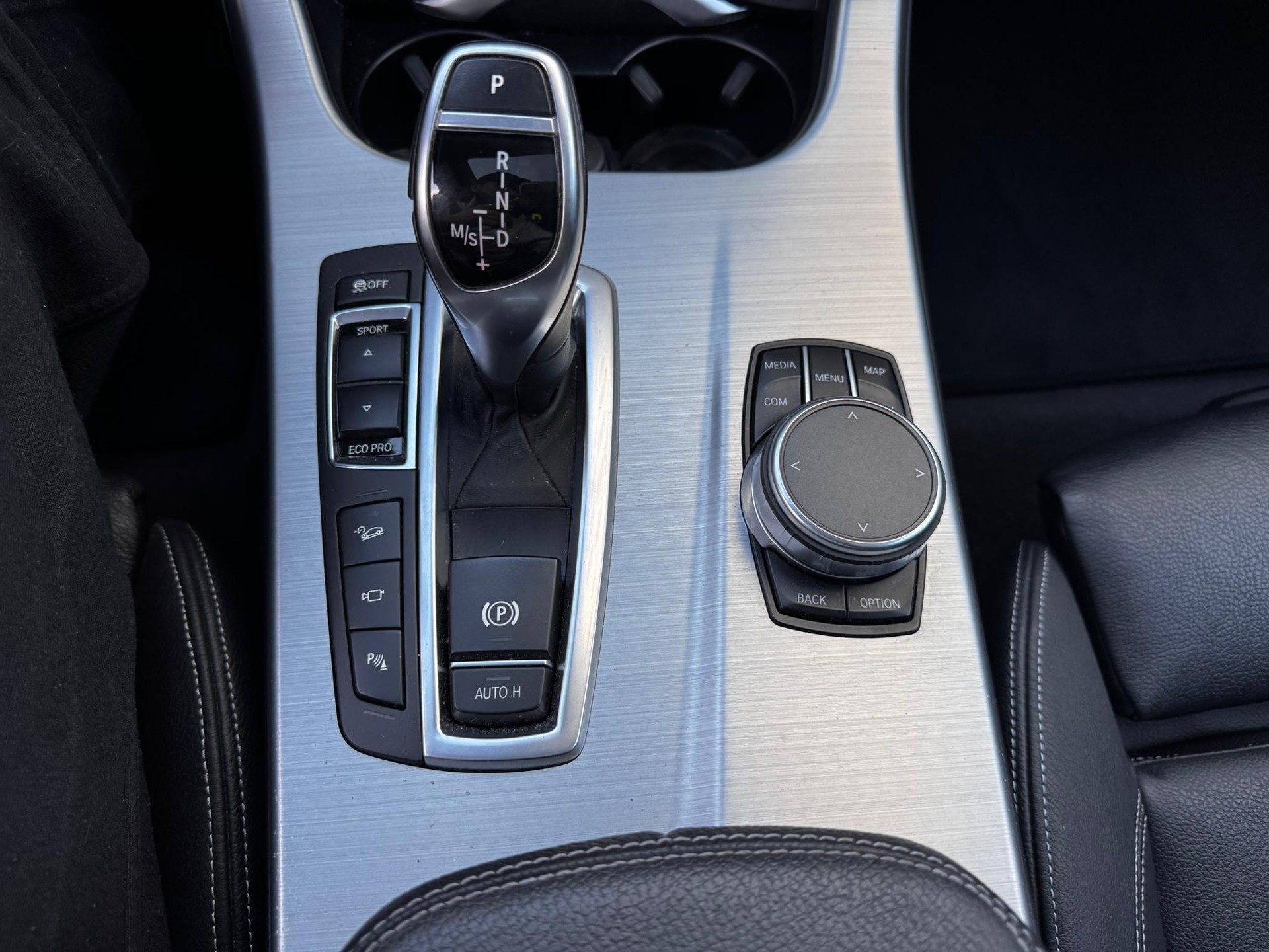 BMW X4 xDrive 28i M Sport Steptronic-image-15