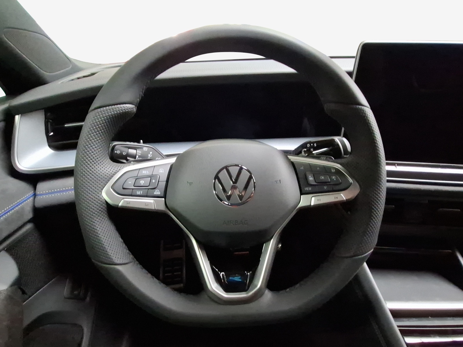 VW Tayron 2.0 TDI SCR R-Line 4Motion DSG-image-9