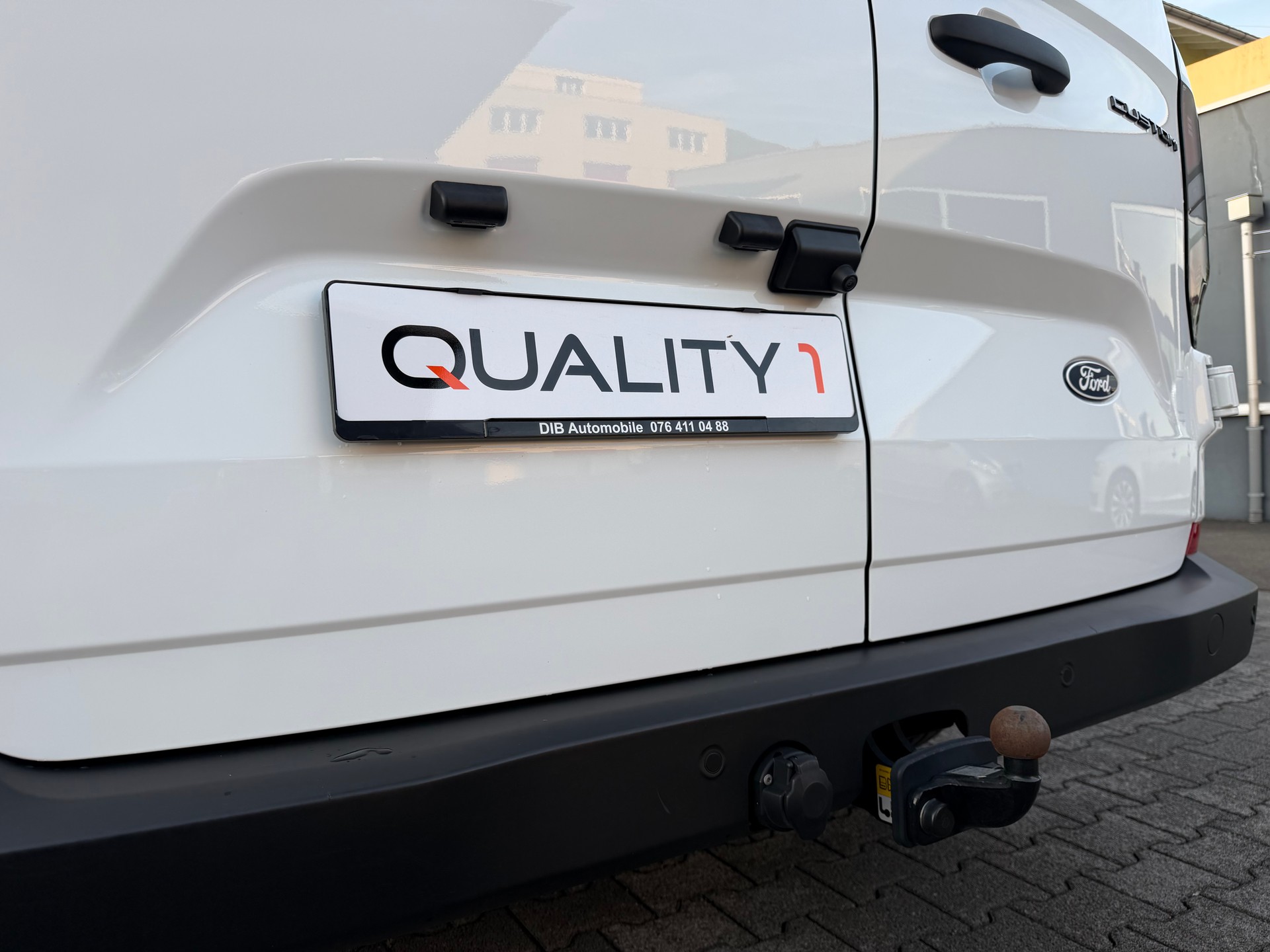FORD Transit Custom Van 300 L1H1 Trend*FACELIFT MODELL*NUR 22000 KM*TOP ZUSTAND*TOP AUSSTATTUNG*NAVI*RÜCKFAHRKAMERA*3 SITZE*AHK*-image-4