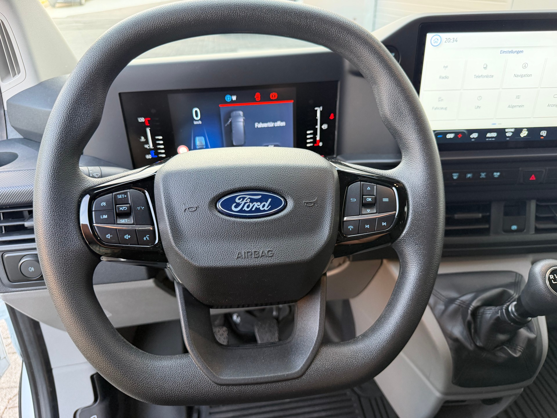 FORD Transit Custom Van 300 L1H1 Trend*FACELIFT MODELL*NUR 22000 KM*TOP ZUSTAND*TOP AUSSTATTUNG*NAVI*RÜCKFAHRKAMERA*3 SITZE*AHK*-image-13