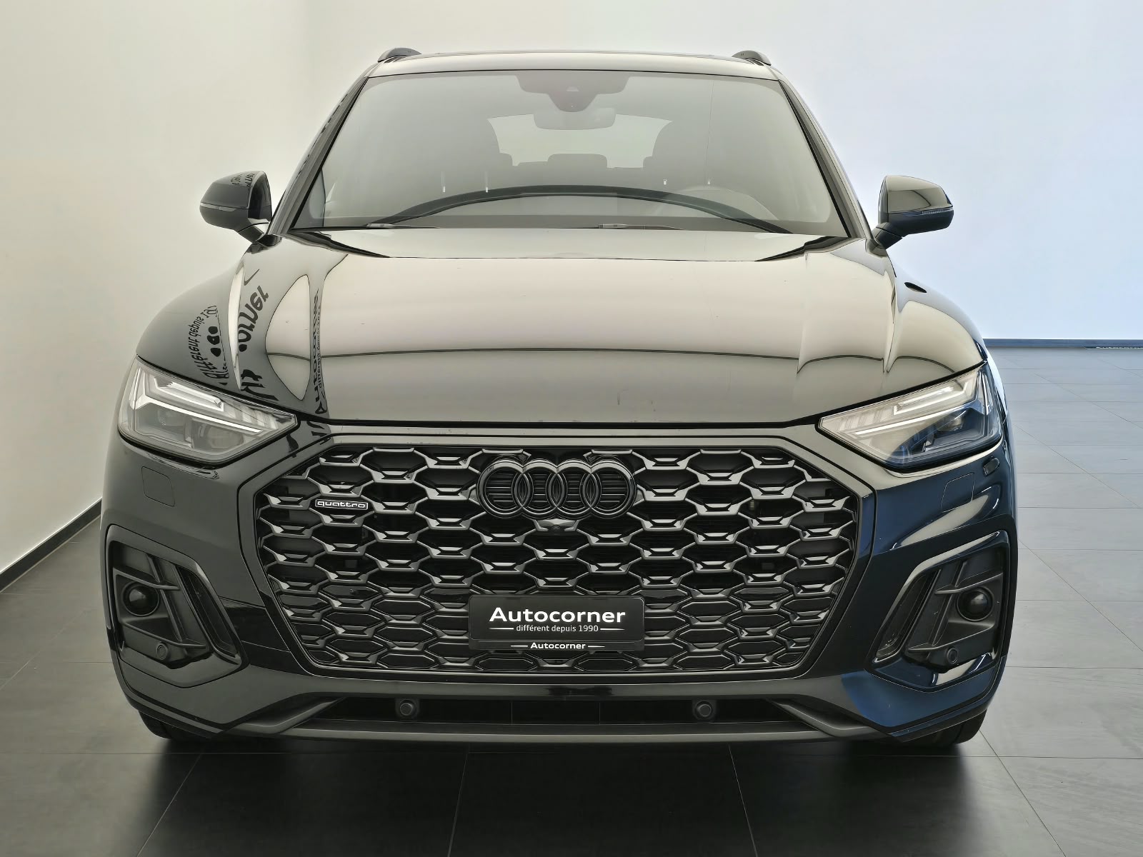 AUDI Q5 Sportback 40 TDI Blackedition quattro S-tronic-image-3