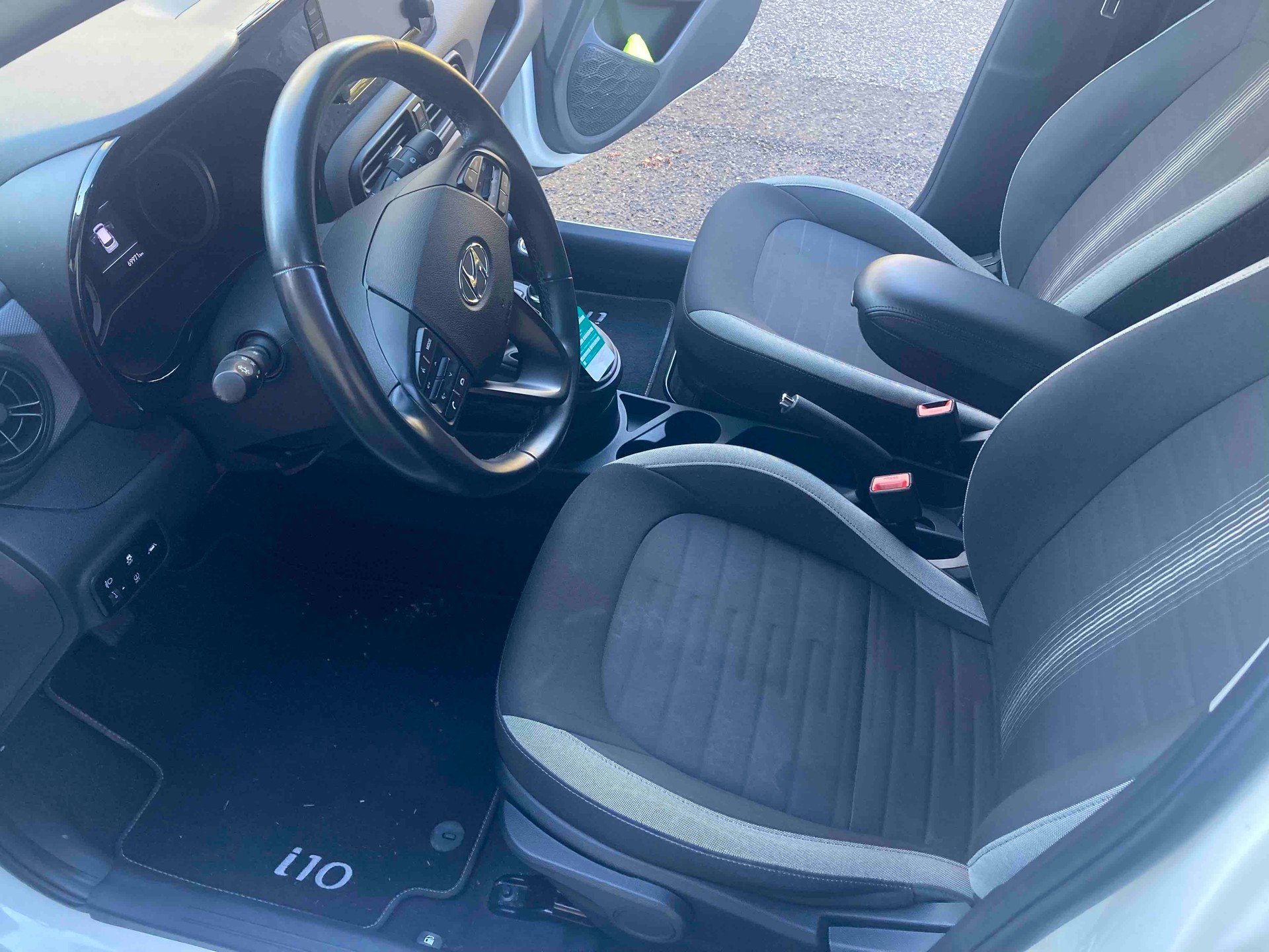 HYUNDAI 1.0 67ch Edition #1-image-8
