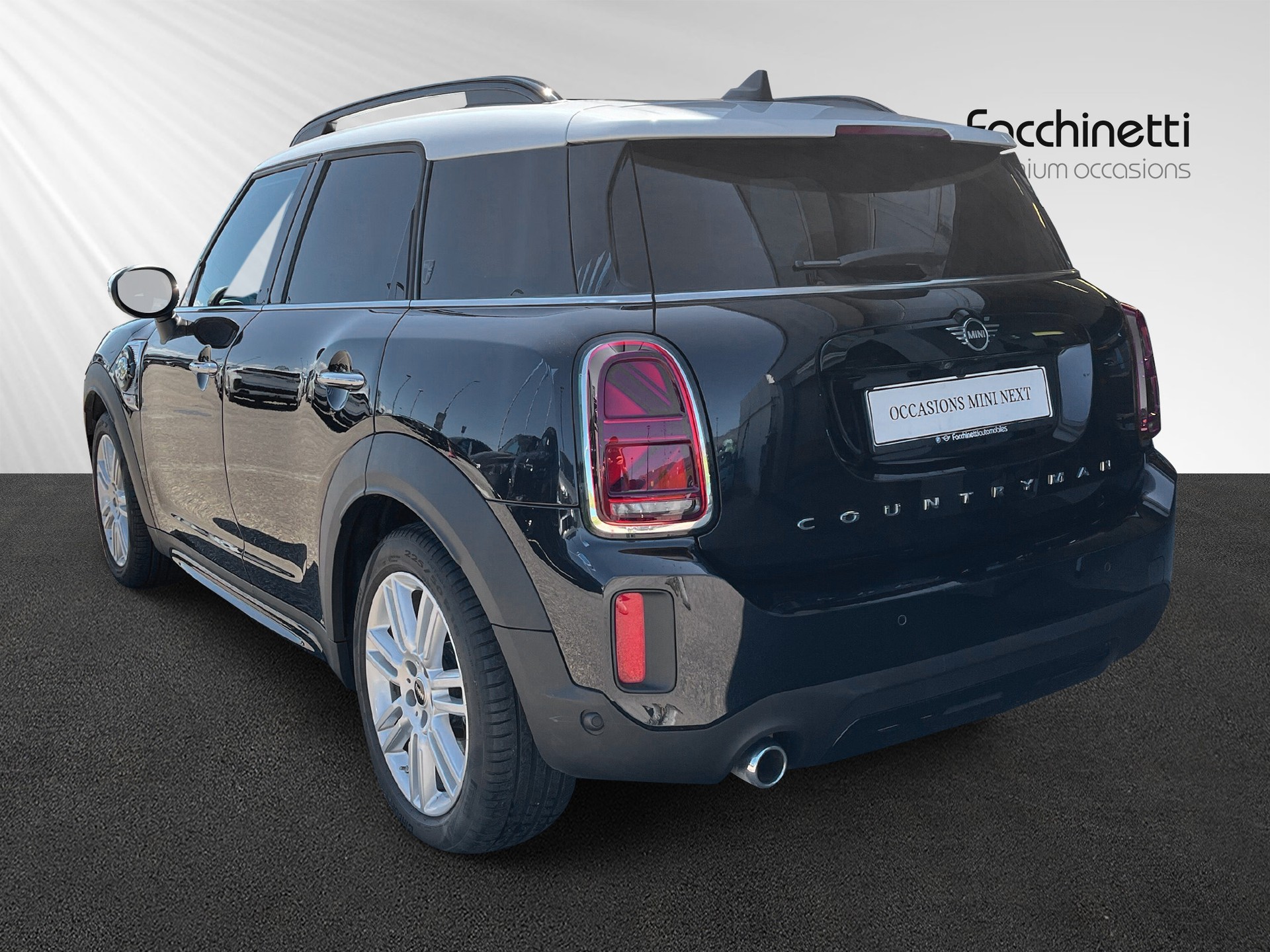 MINI Countryman Cooper SE ALL4 PHEV Steptronic-image-2