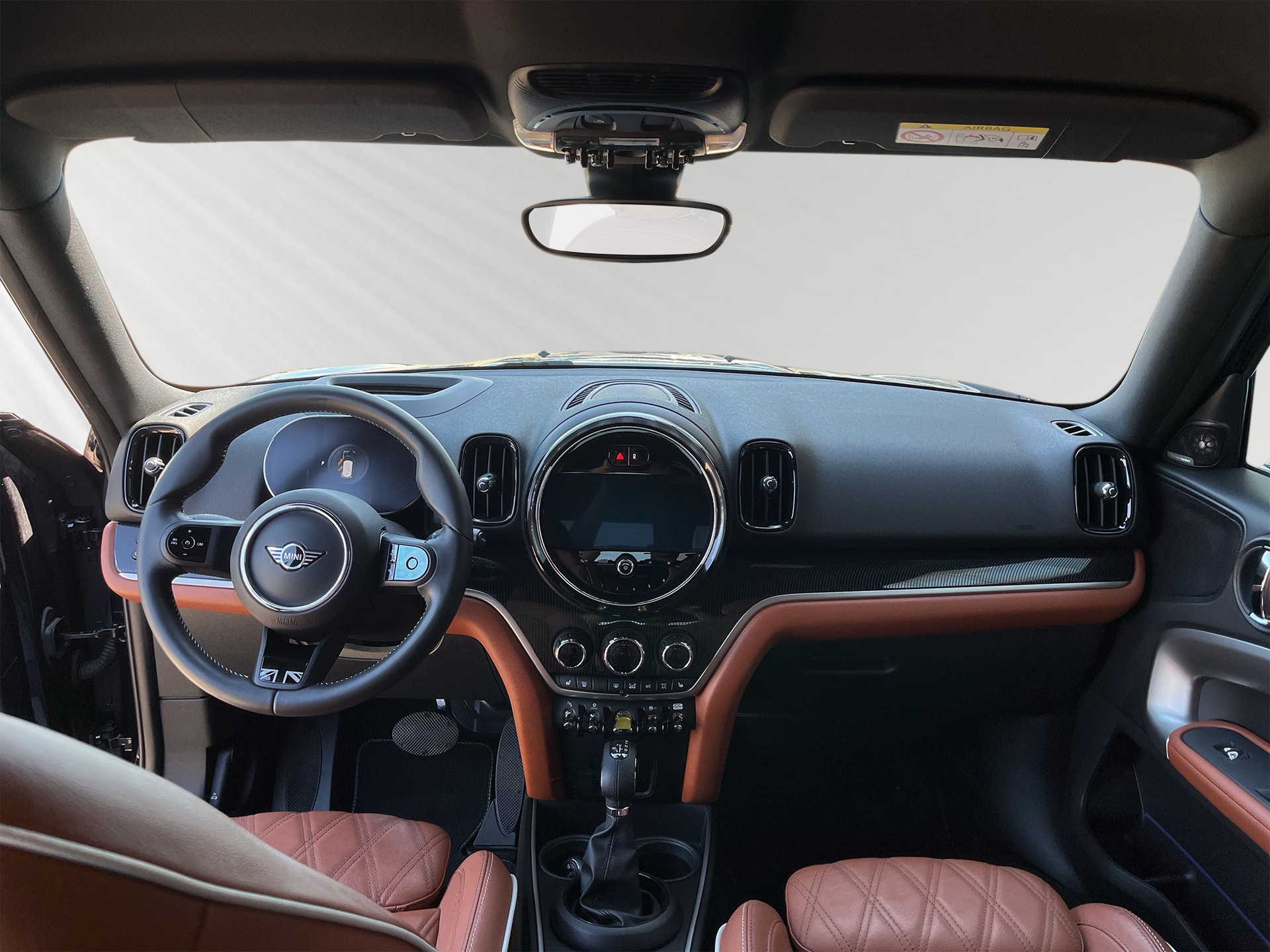 MINI Countryman Cooper SE ALL4 PHEV Steptronic-image-5