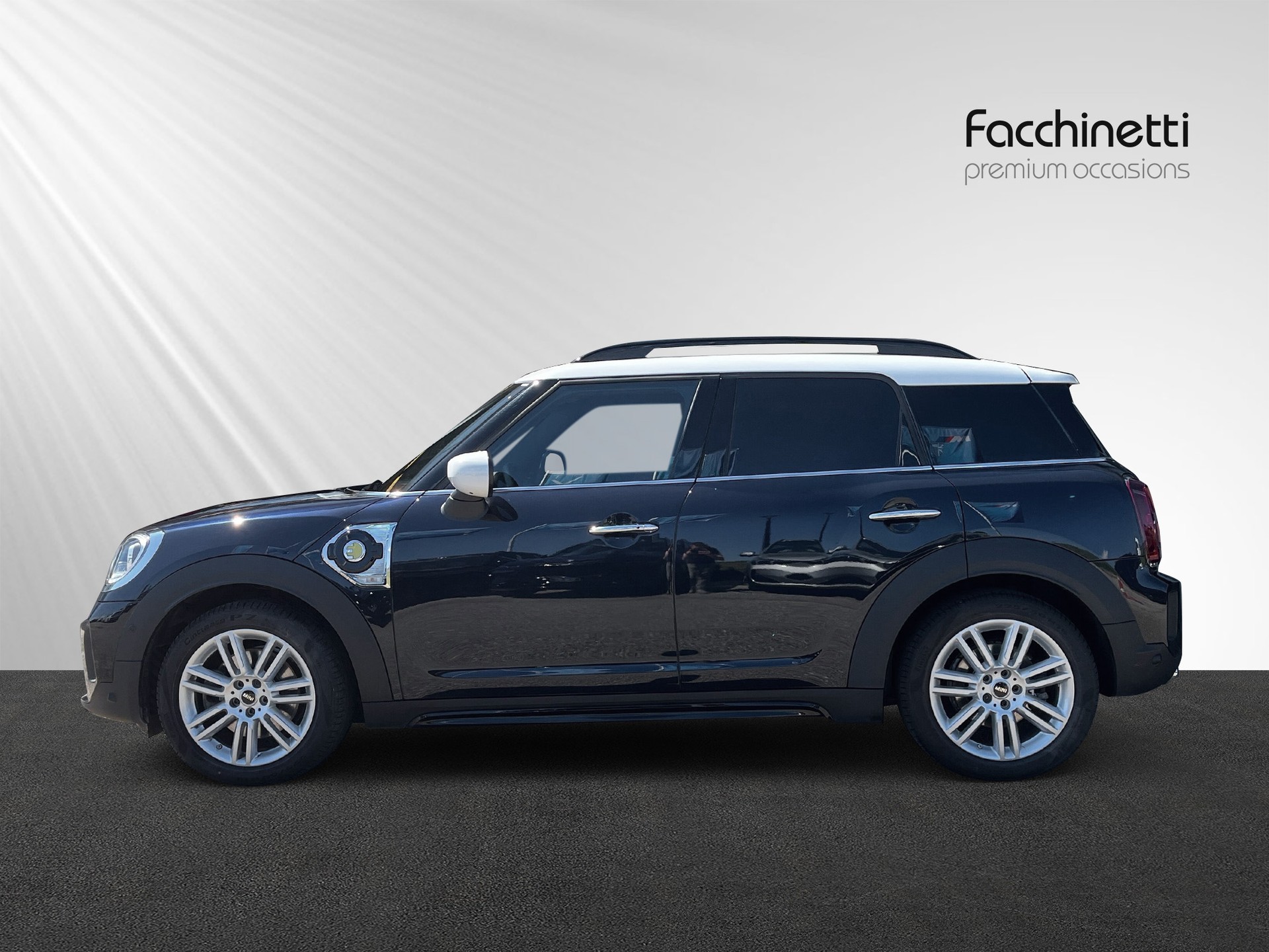 MINI Countryman Cooper SE ALL4 PHEV Steptronic-image-1