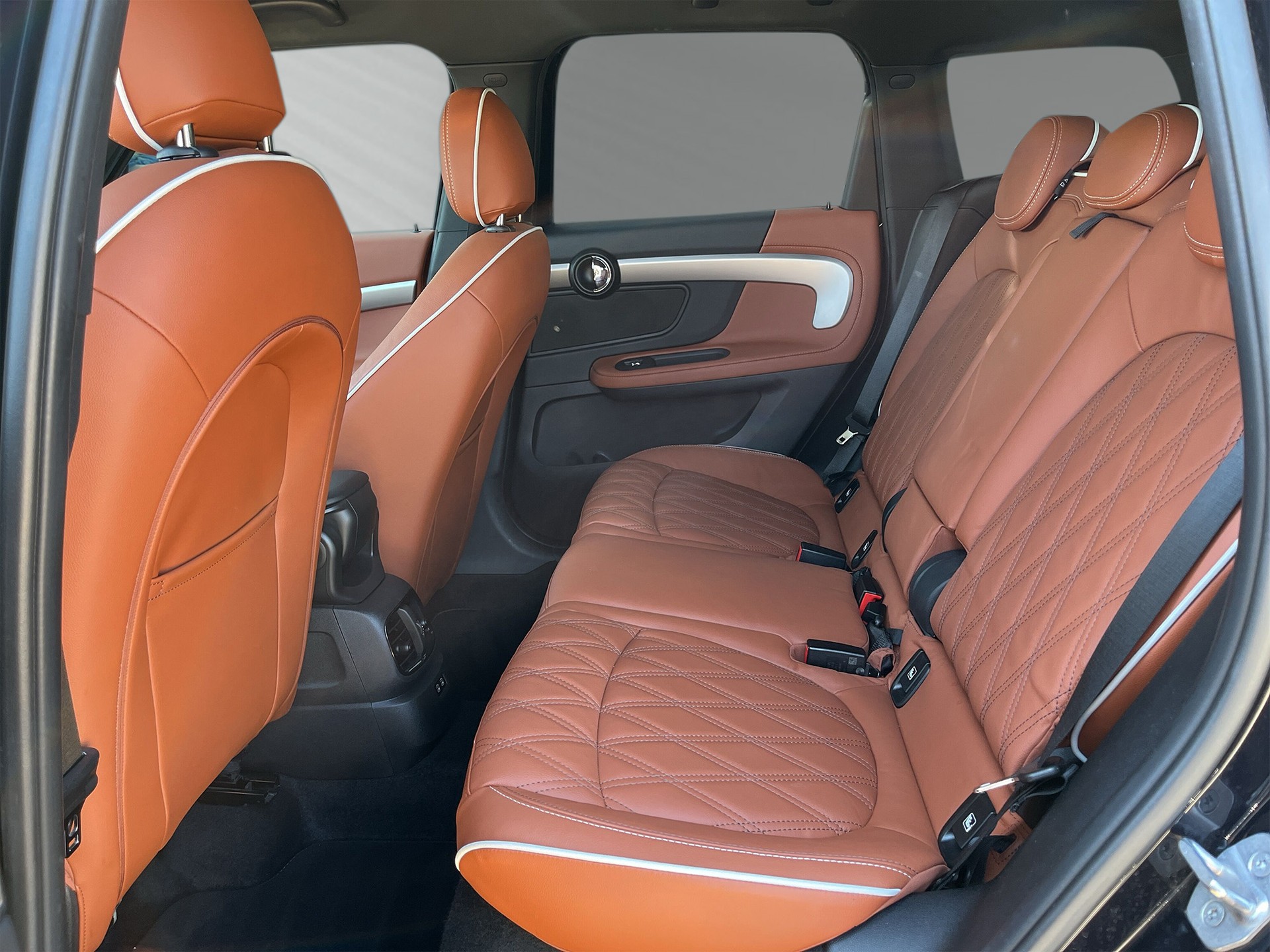 MINI Countryman Cooper SE ALL4 PHEV Steptronic-image-6