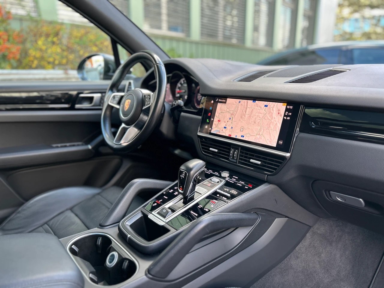 PORSCHE Cayenne 3.0 V6 21 Zoll Vosen Felgen CH FAHRZEUG-image-12
