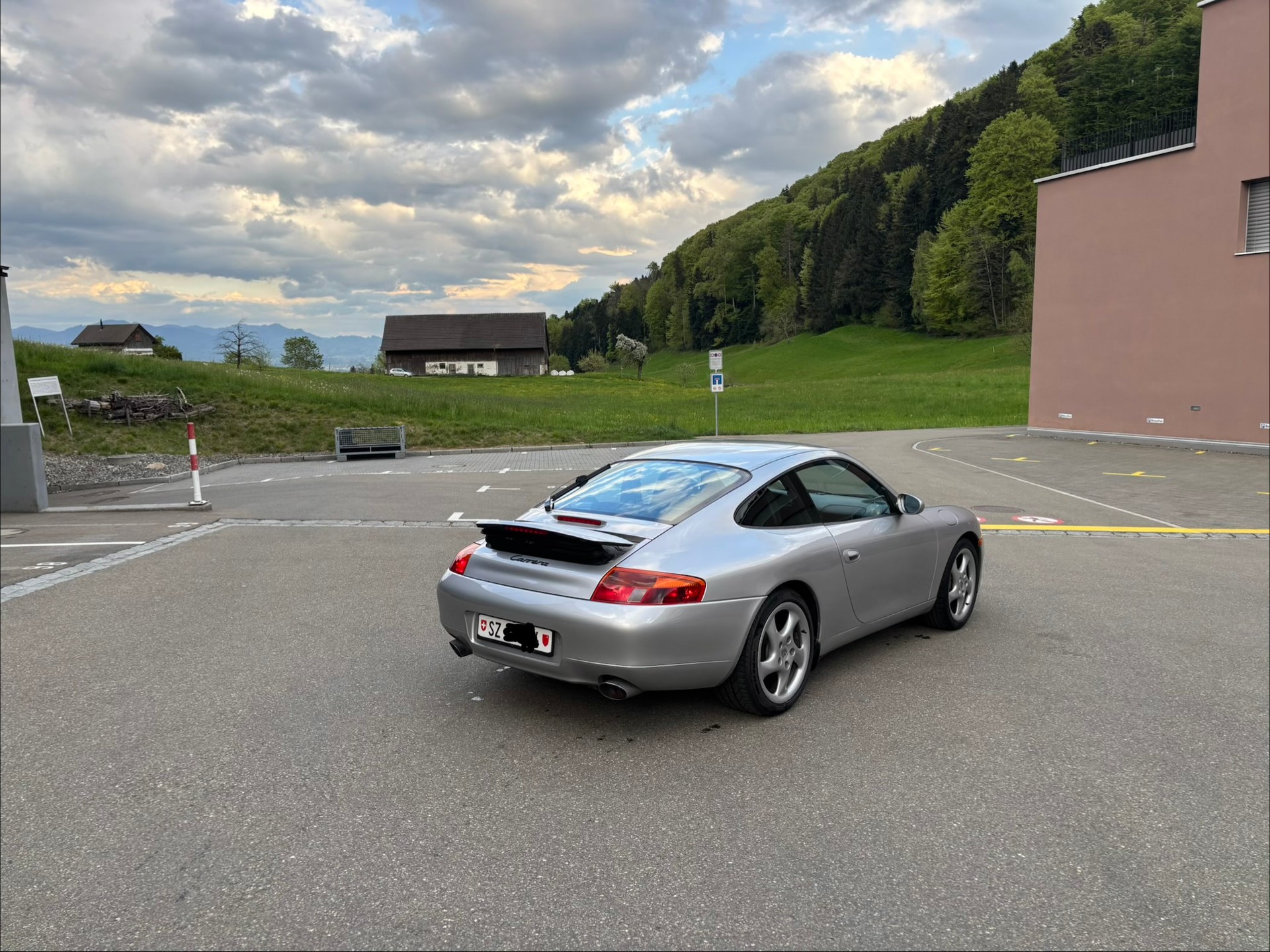 PORSCHE 911 Carrera (ab MFK)-image-5