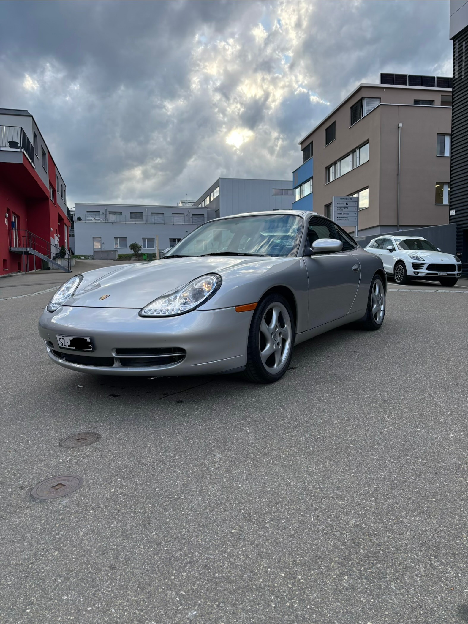PORSCHE 911 Carrera (ab MFK)-image-0