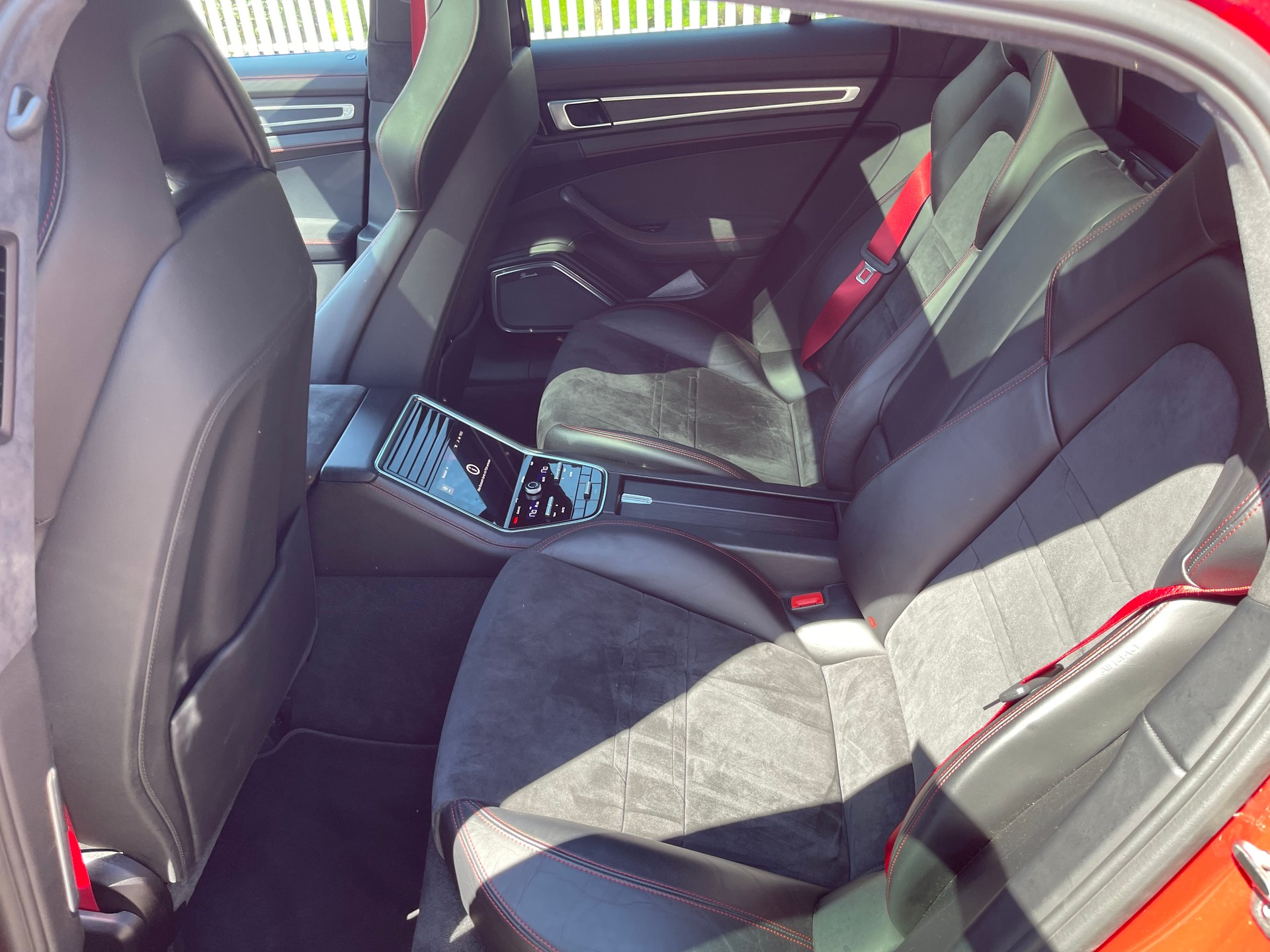 PORSCHE Panamera GTS PDK-image-10