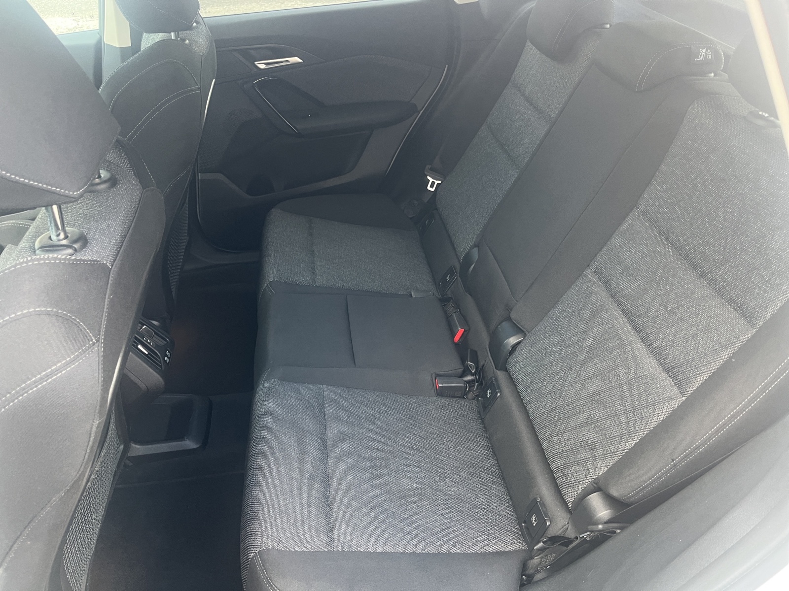 BMW X1 30e xDrive-image-13