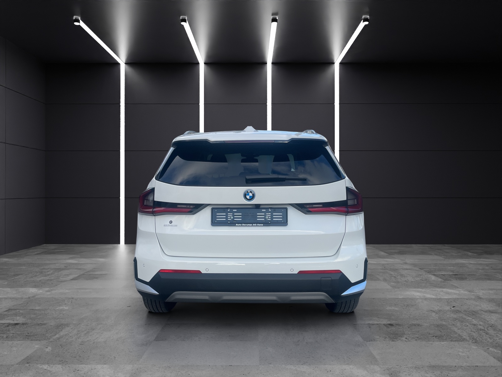 BMW X1 30e xDrive-image-7