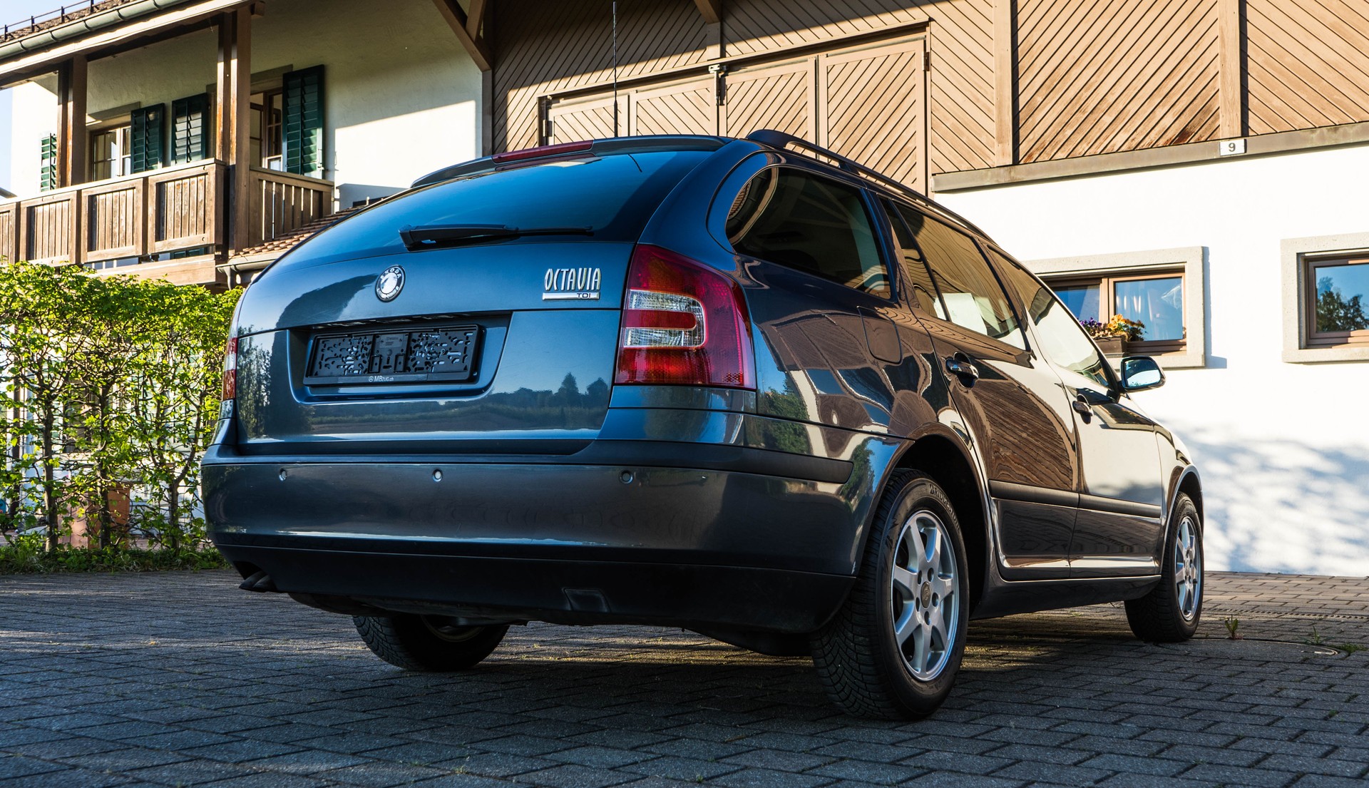 SKODA Octavia 2.0 TDI Ambiente KOMBI AUTOMAT-image-22