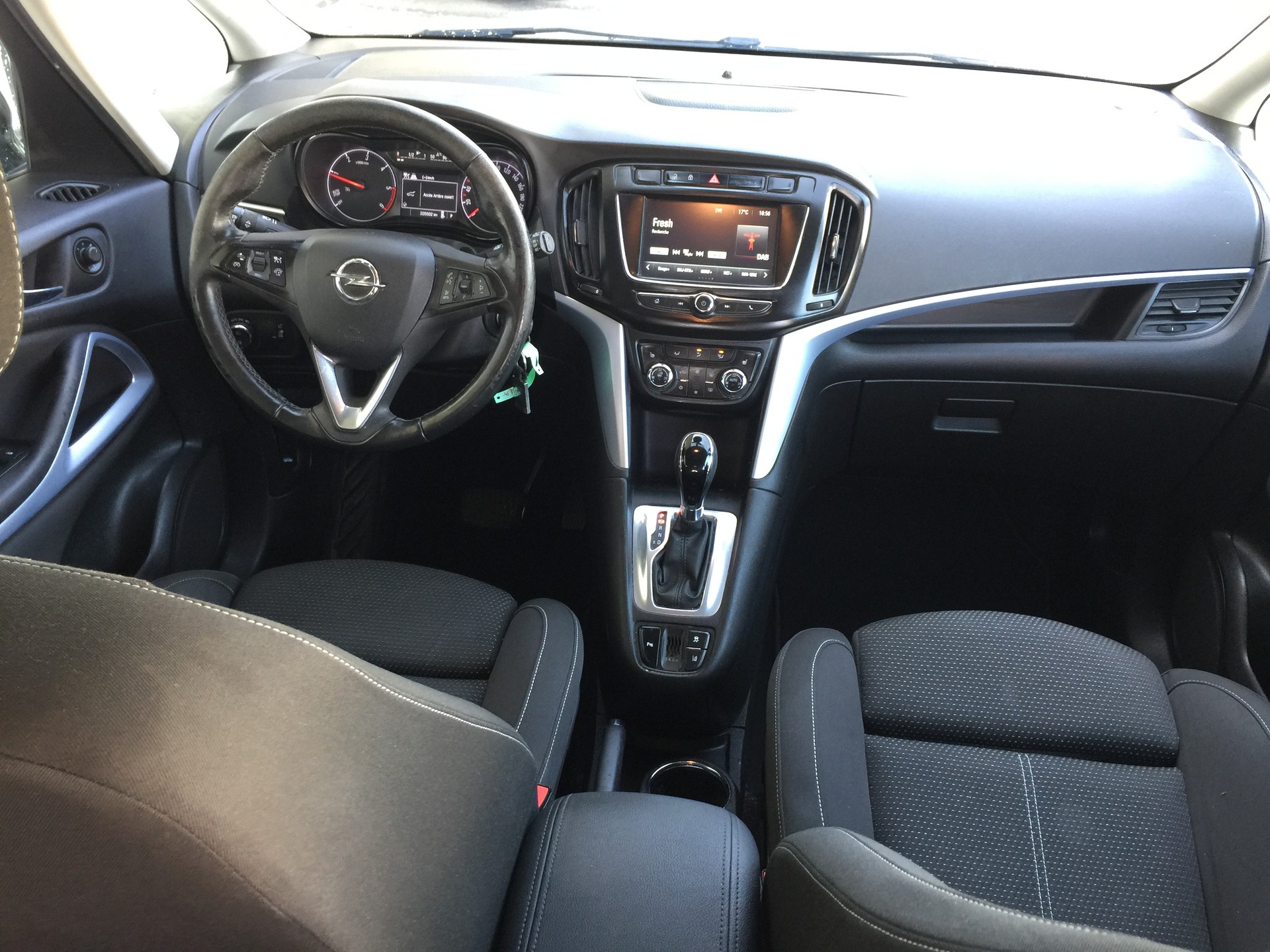 OPEL Zafira 2.0 CDTi 120 Years Automatic-image-8